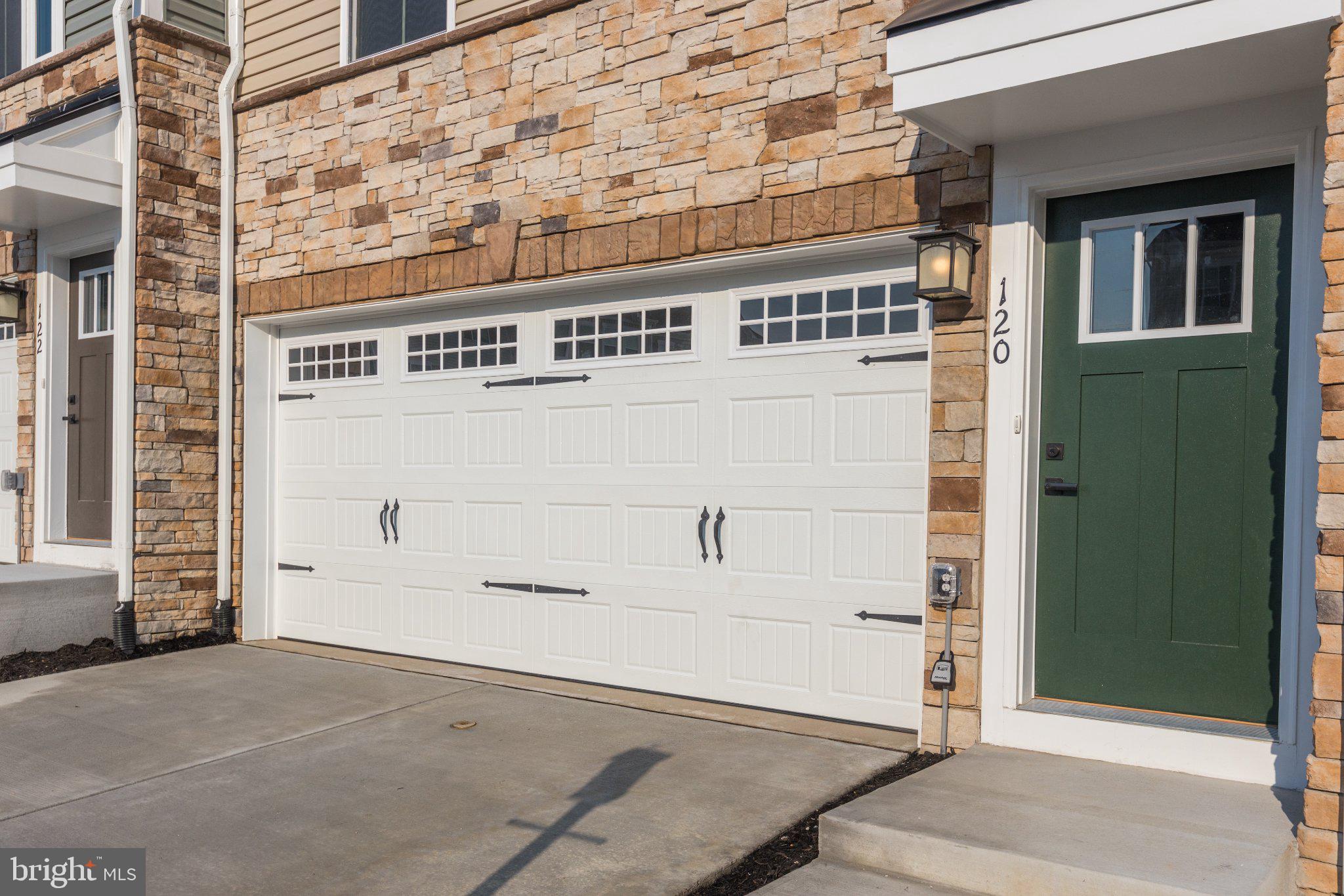 120 TWINLEAF WAY