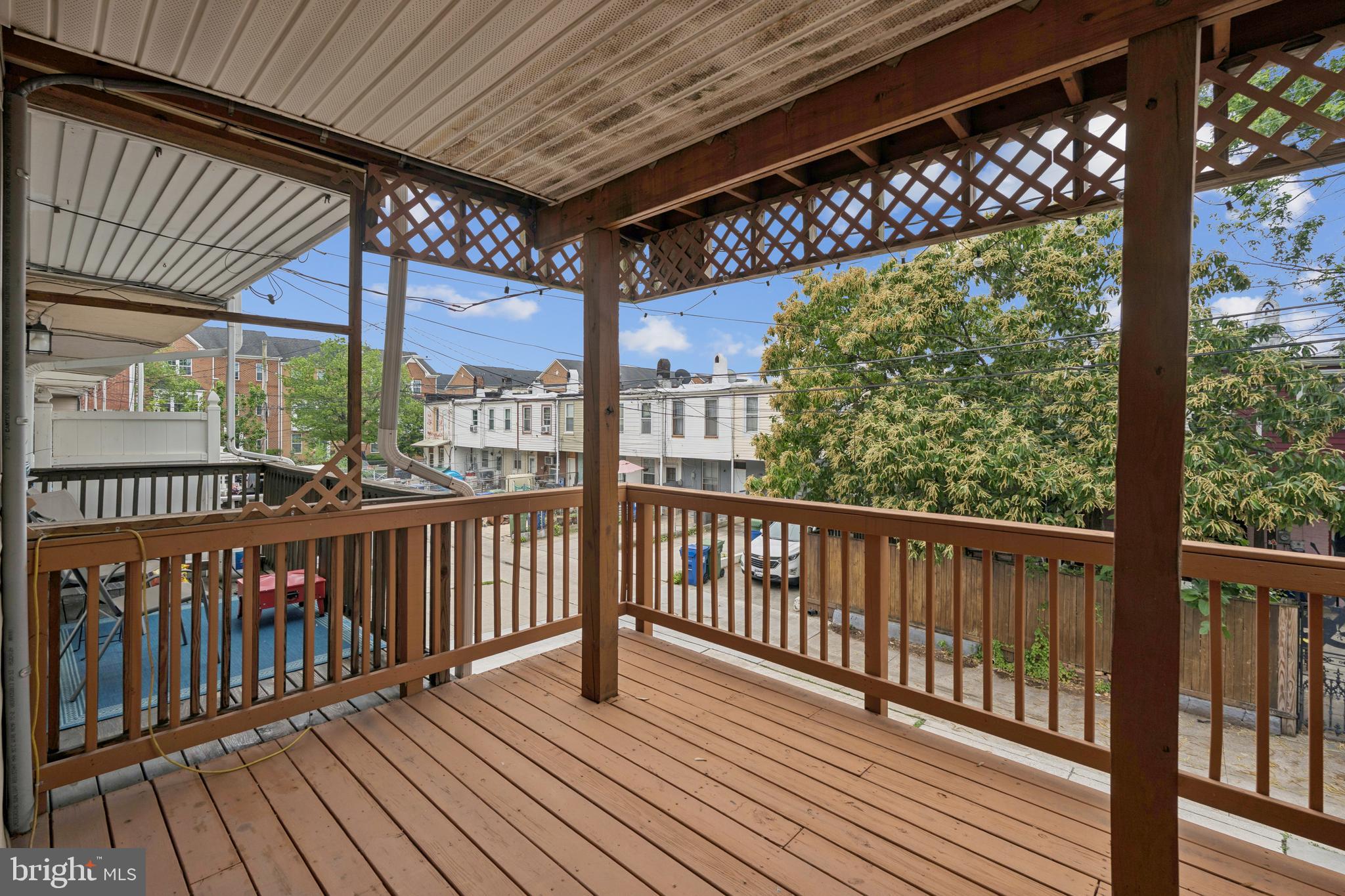 GREEKTOWN - Residential Lease