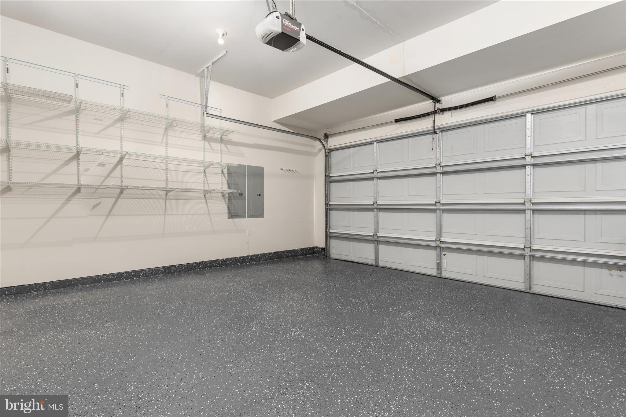 EDGEMOORE - Residential