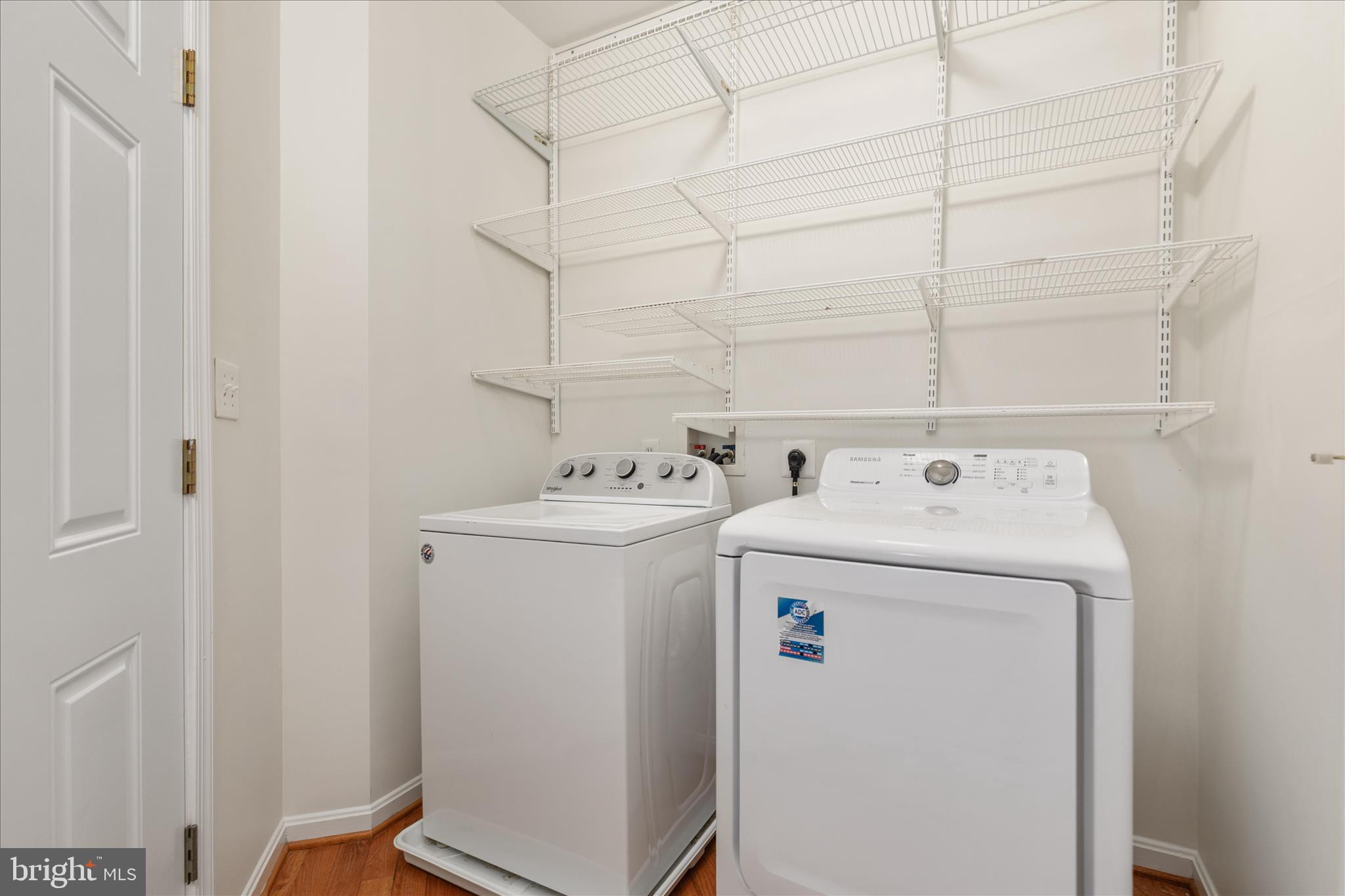 EDGEMOORE - Residential