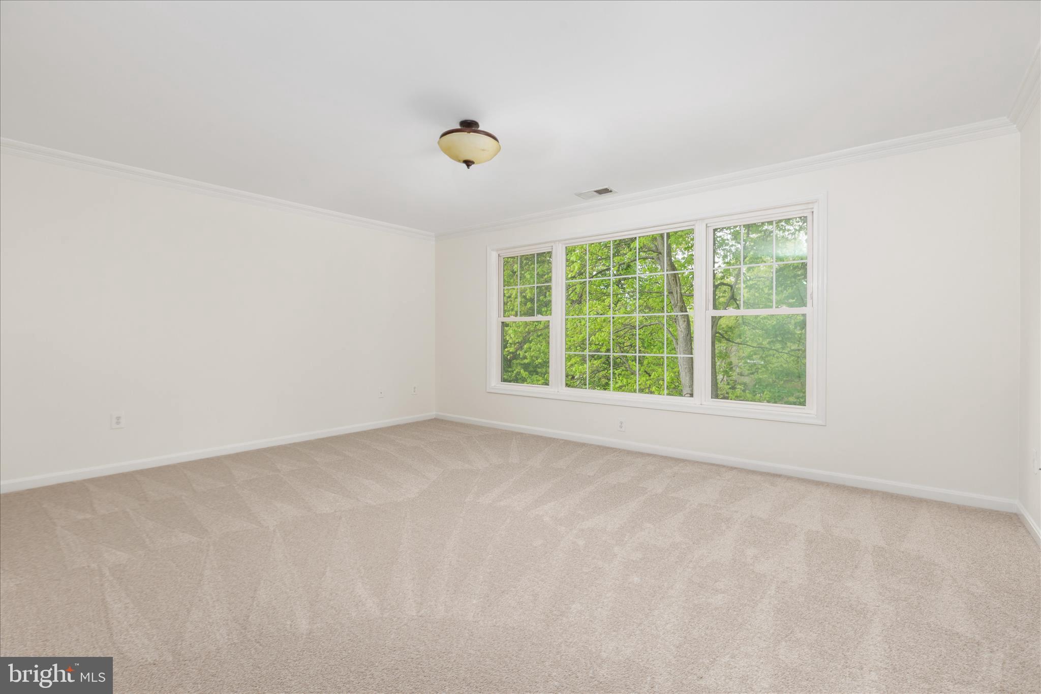 EDGEMOORE - Residential