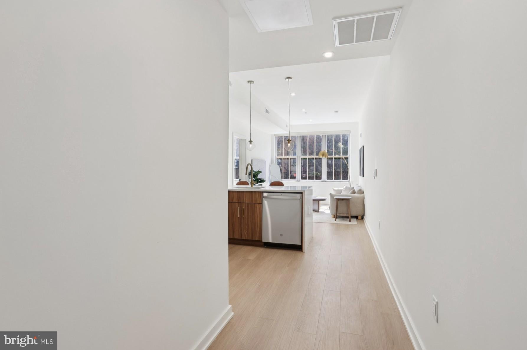 OLD CITY - Residential Lease