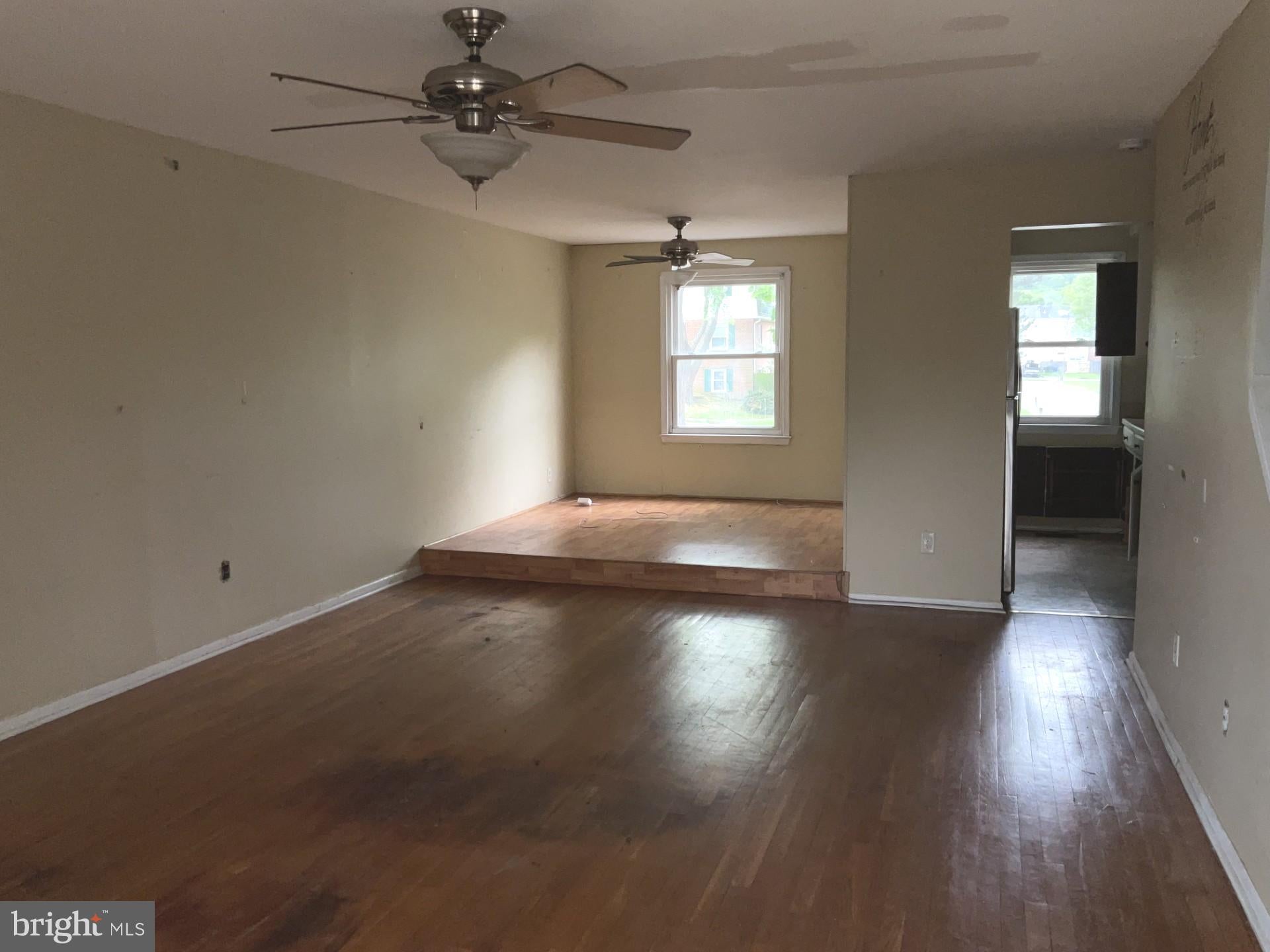 37 WATKINS PARK DRIVE 19