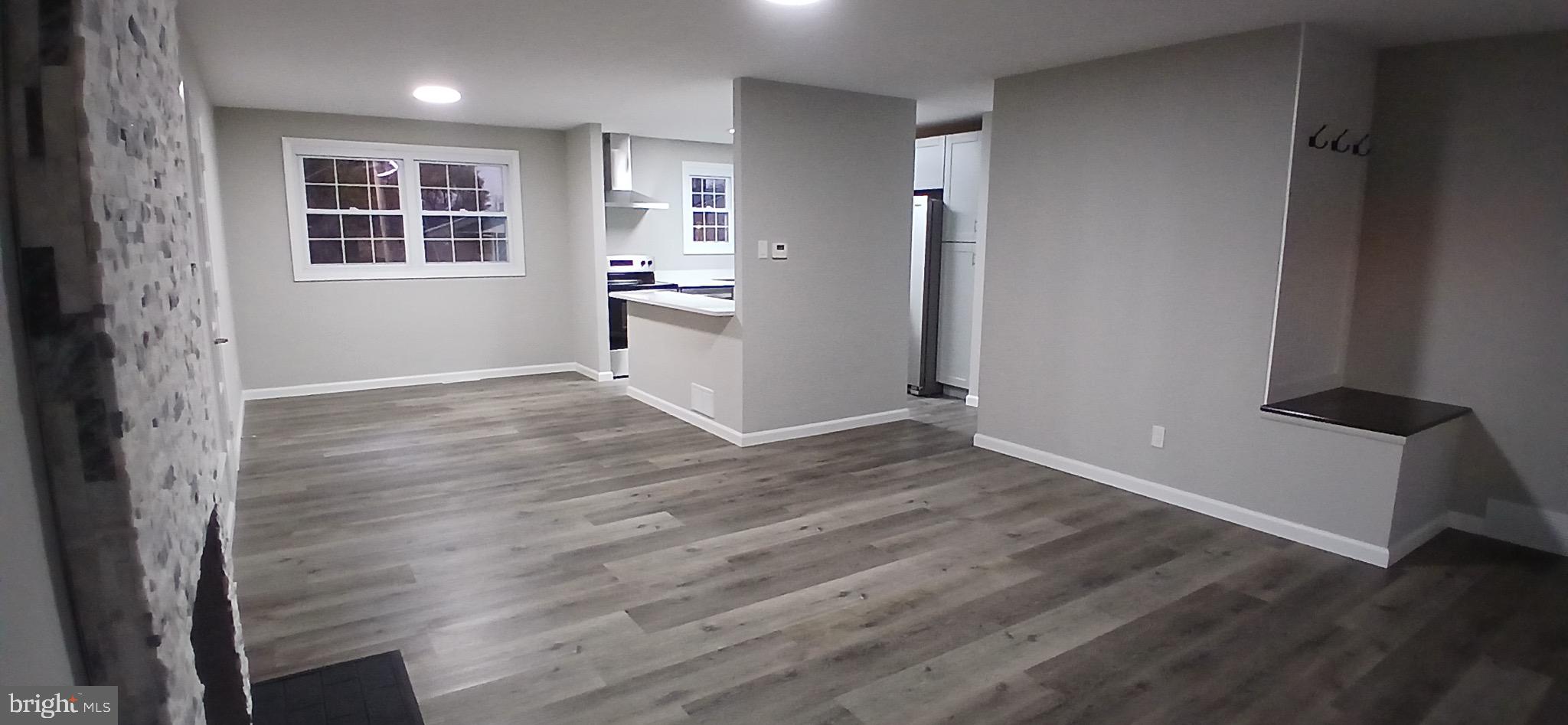 GREENBERRY HILLS - Residential