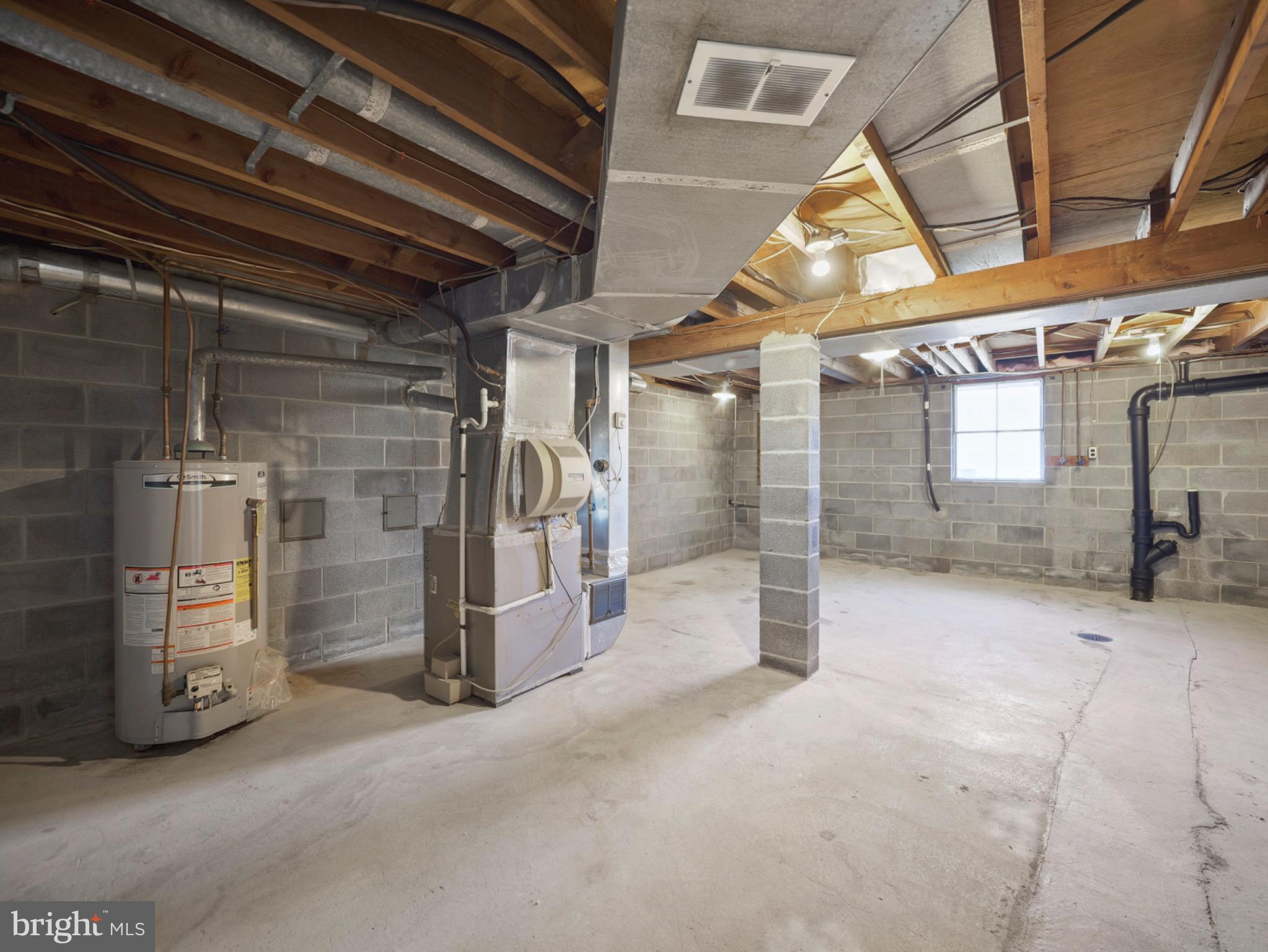 GREENBERRY HILLS - Residential