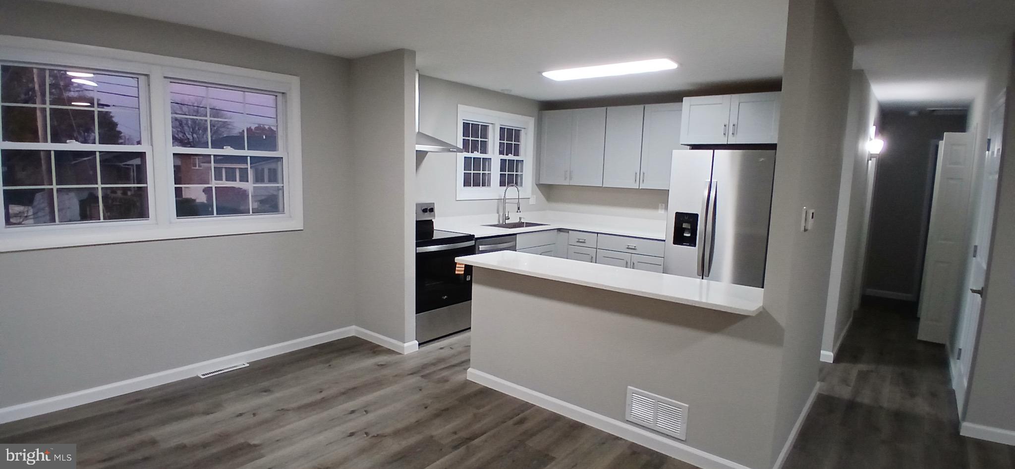 GREENBERRY HILLS - Residential