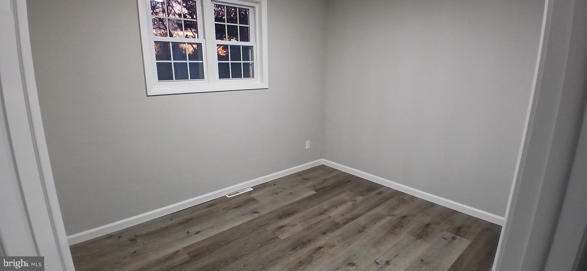 GREENBERRY HILLS - Residential