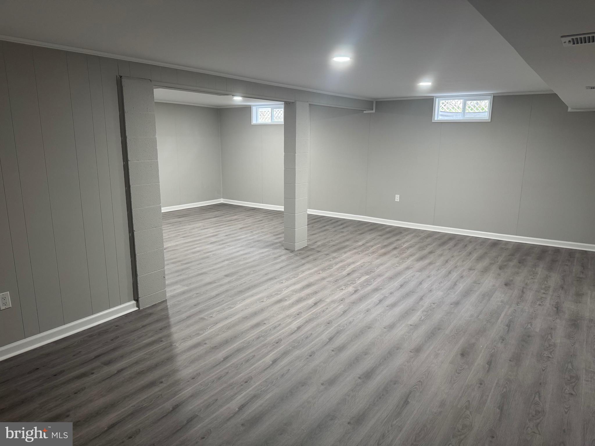 GREENBERRY HILLS - Residential