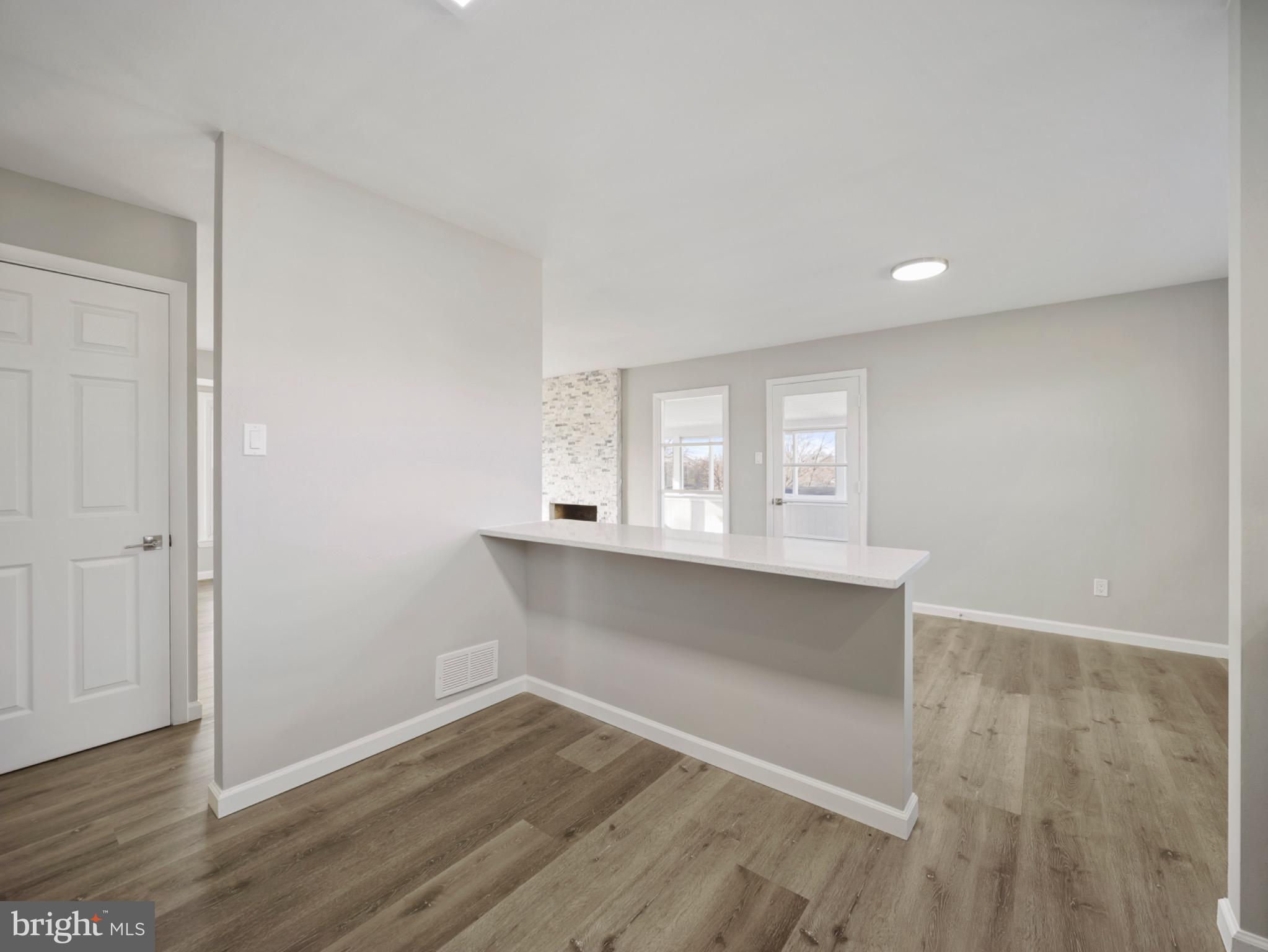 GREENBERRY HILLS - Residential