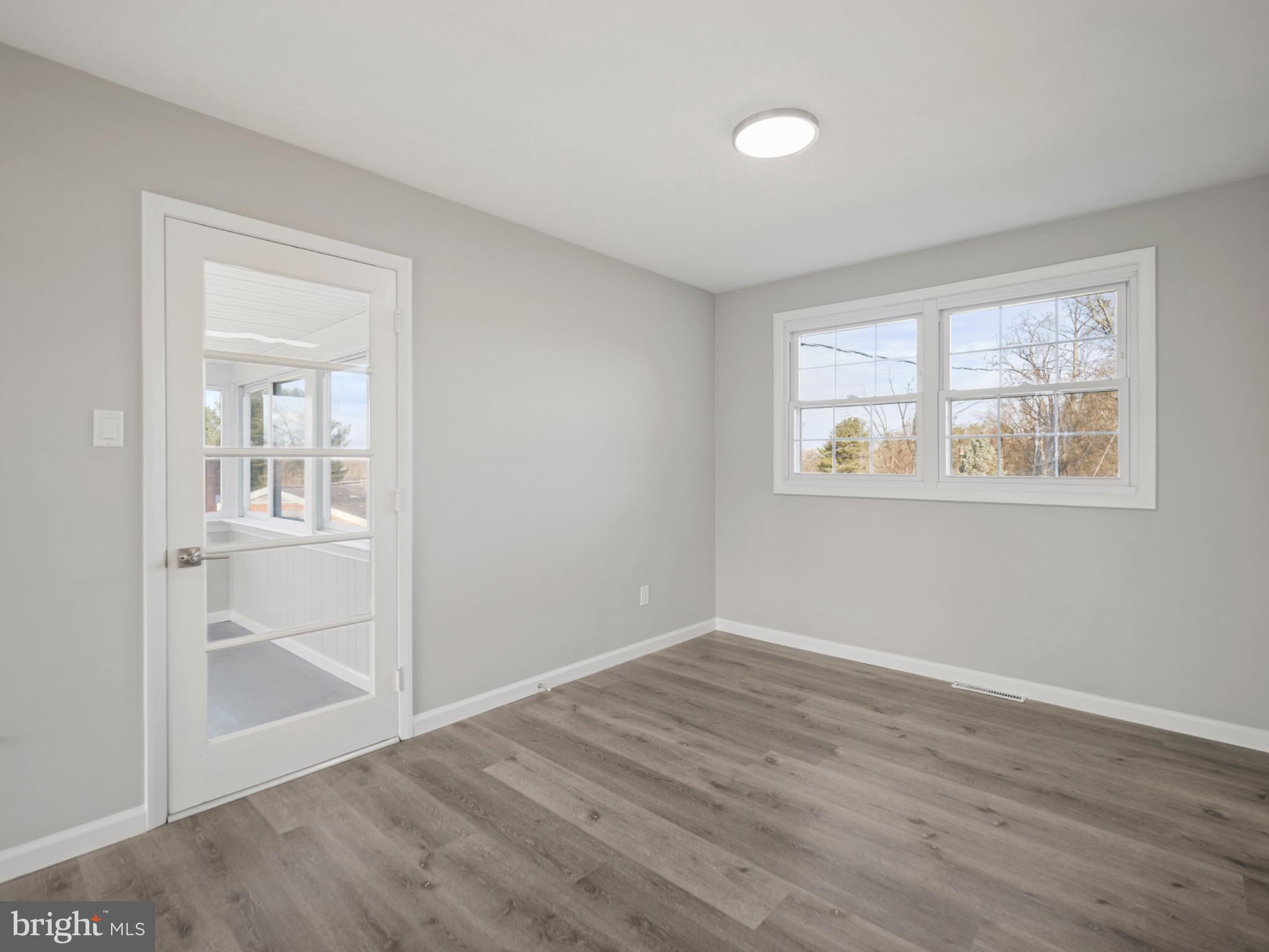 GREENBERRY HILLS - Residential