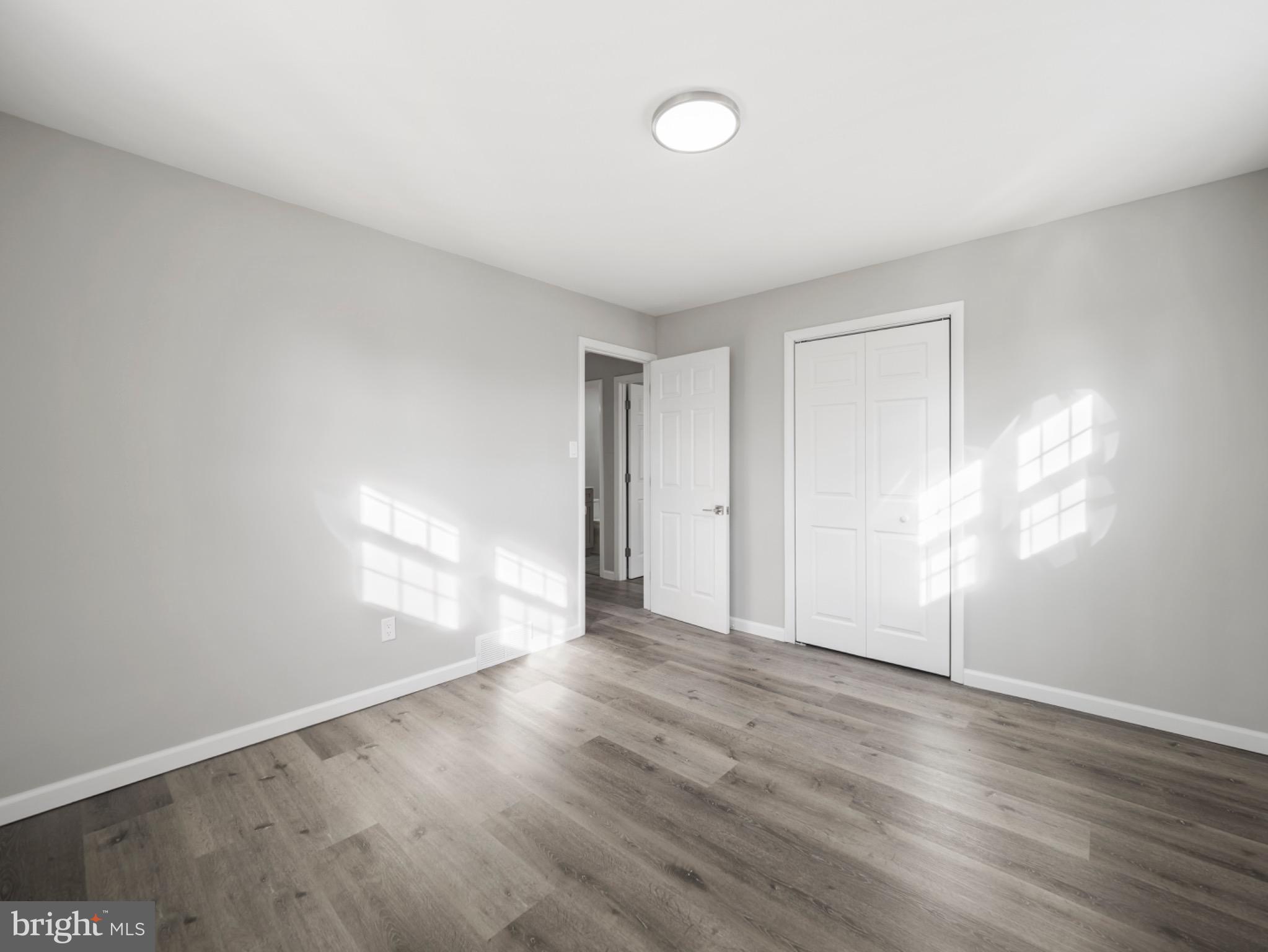 GREENBERRY HILLS - Residential