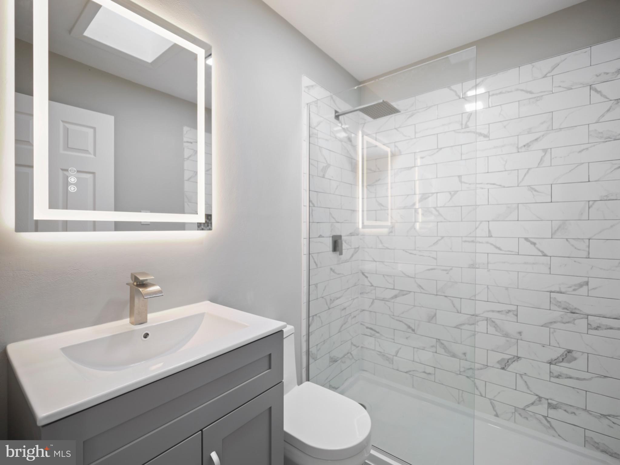 GREENBERRY HILLS - Residential