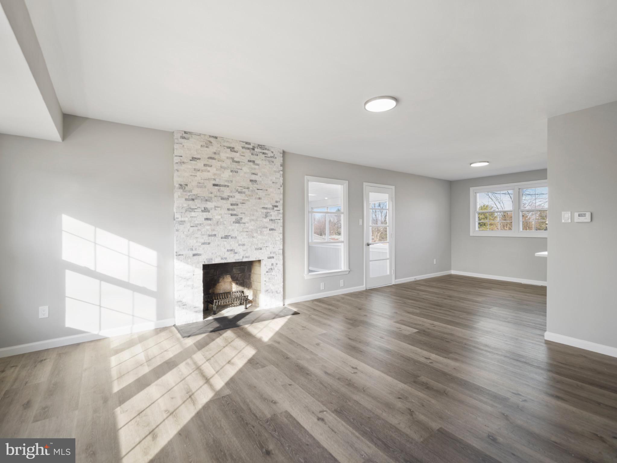 GREENBERRY HILLS - Residential