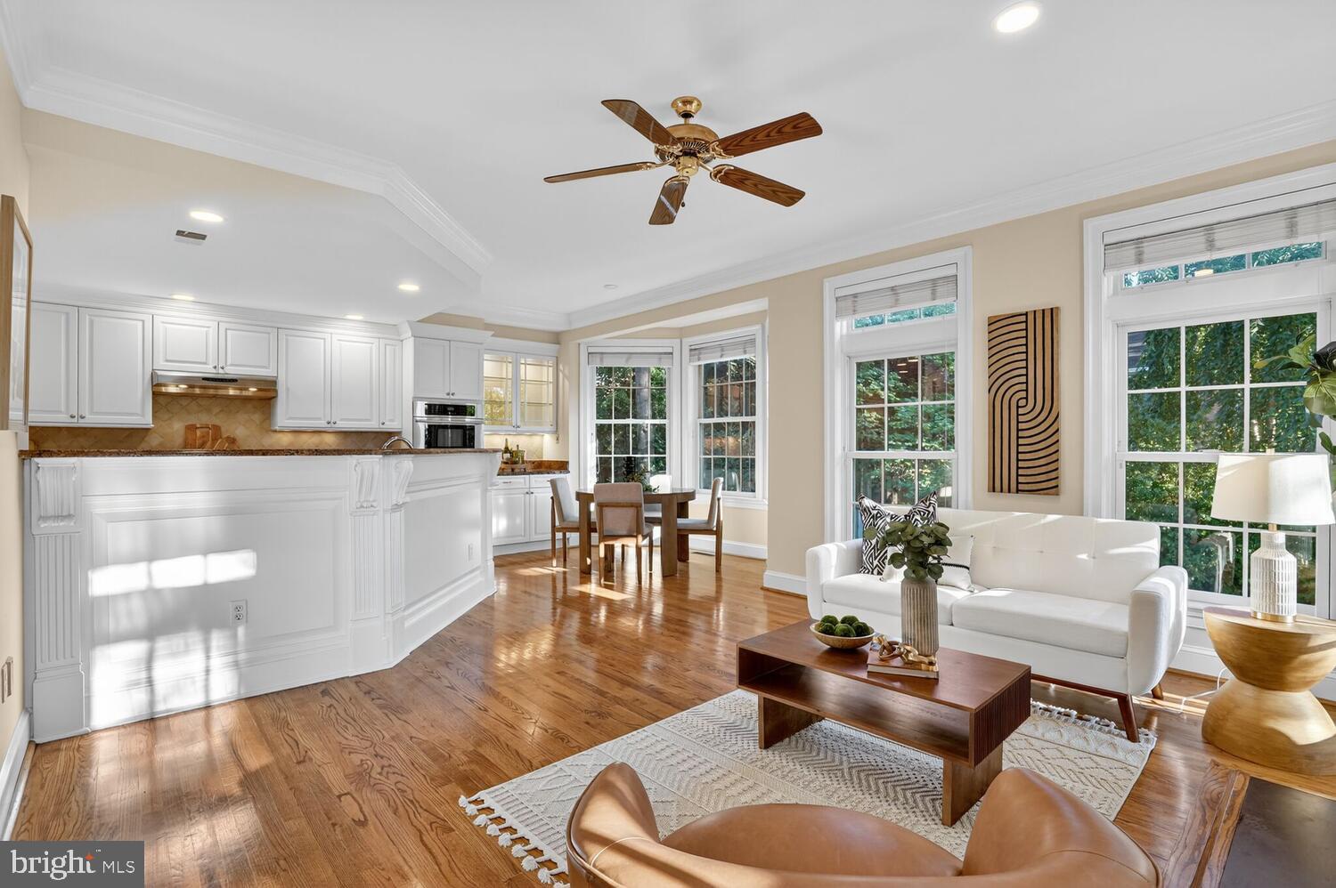 MAYFAIR OF MCLEAN - Residential