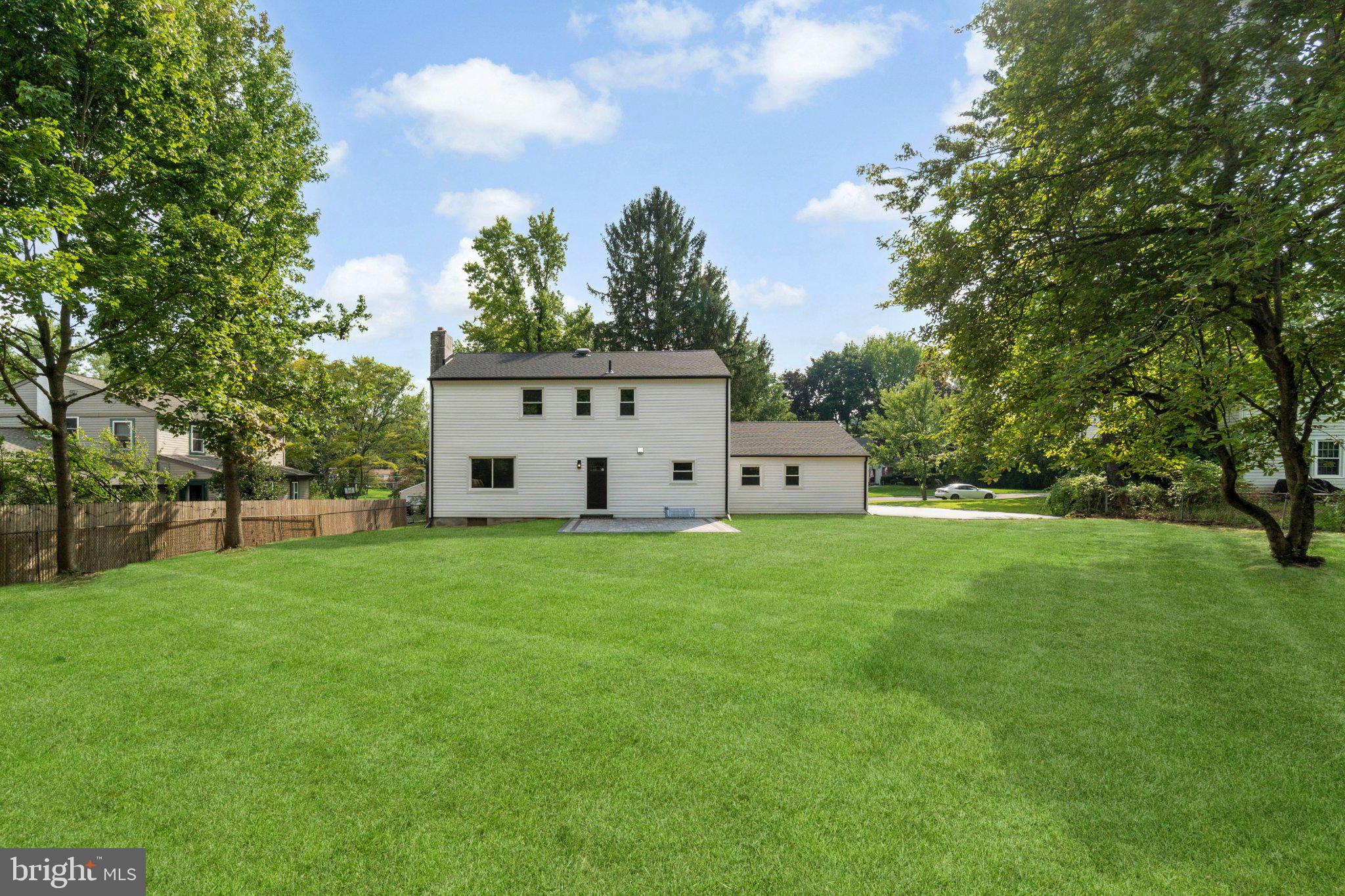 5 WALNUT LANE