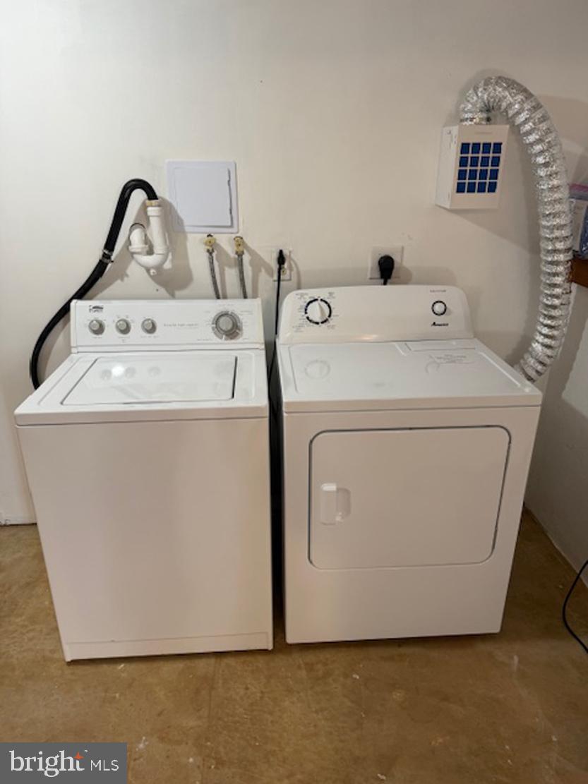 BEVANS ORCHARD - Residential Lease