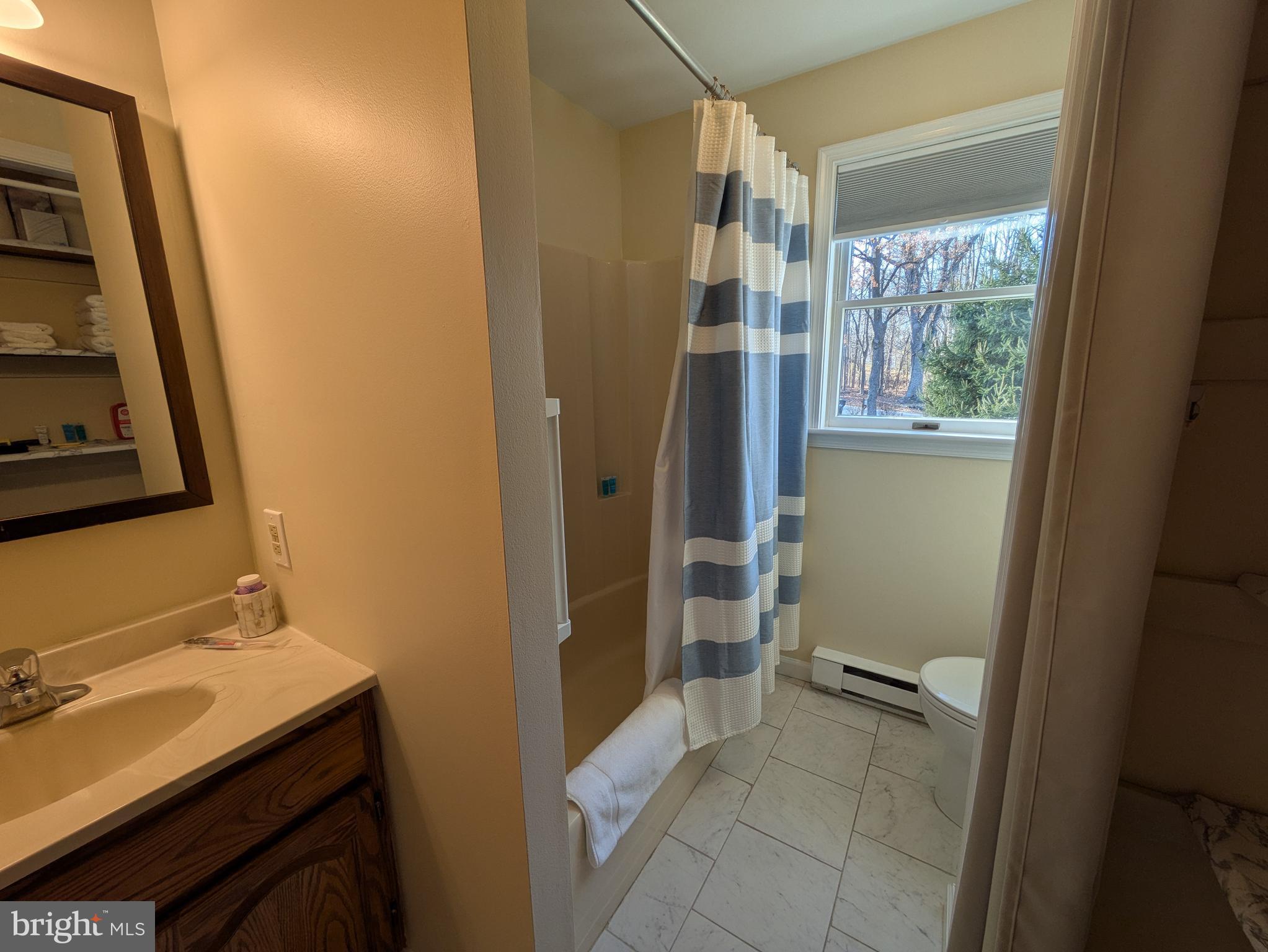 BEVANS ORCHARD - Residential Lease