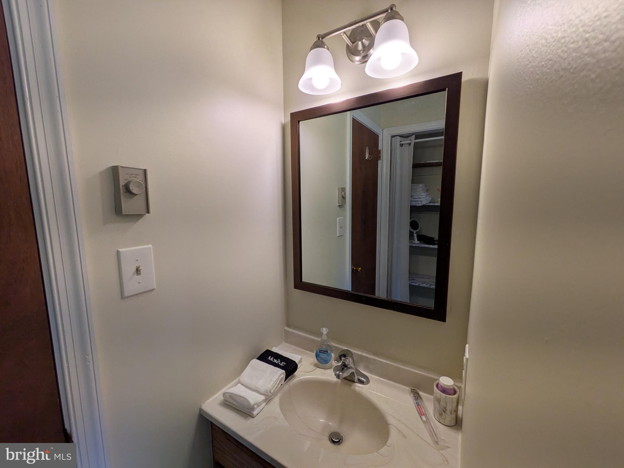 BEVANS ORCHARD - Residential Lease