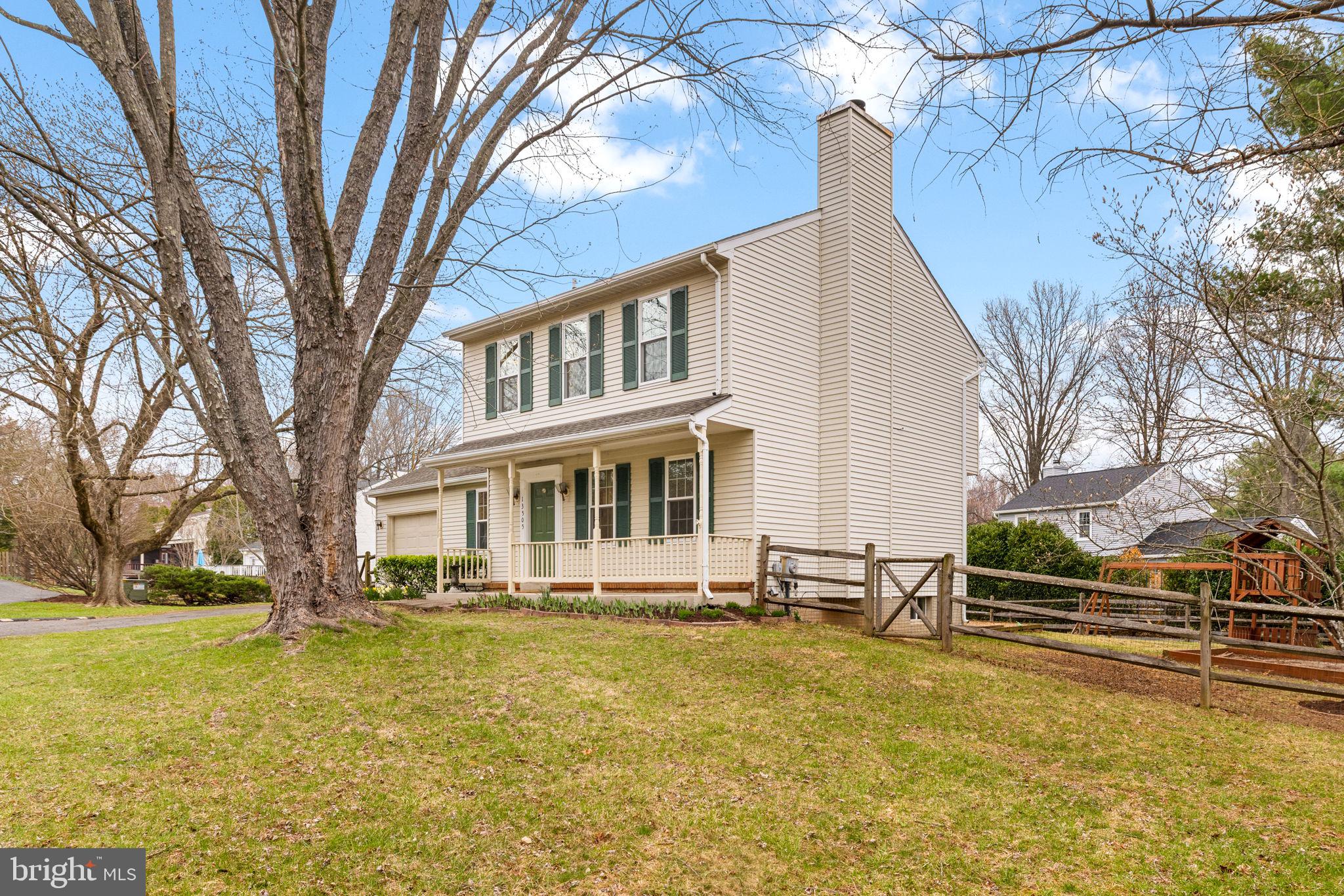 CHURCHILL TOWN SECTOR - Residential