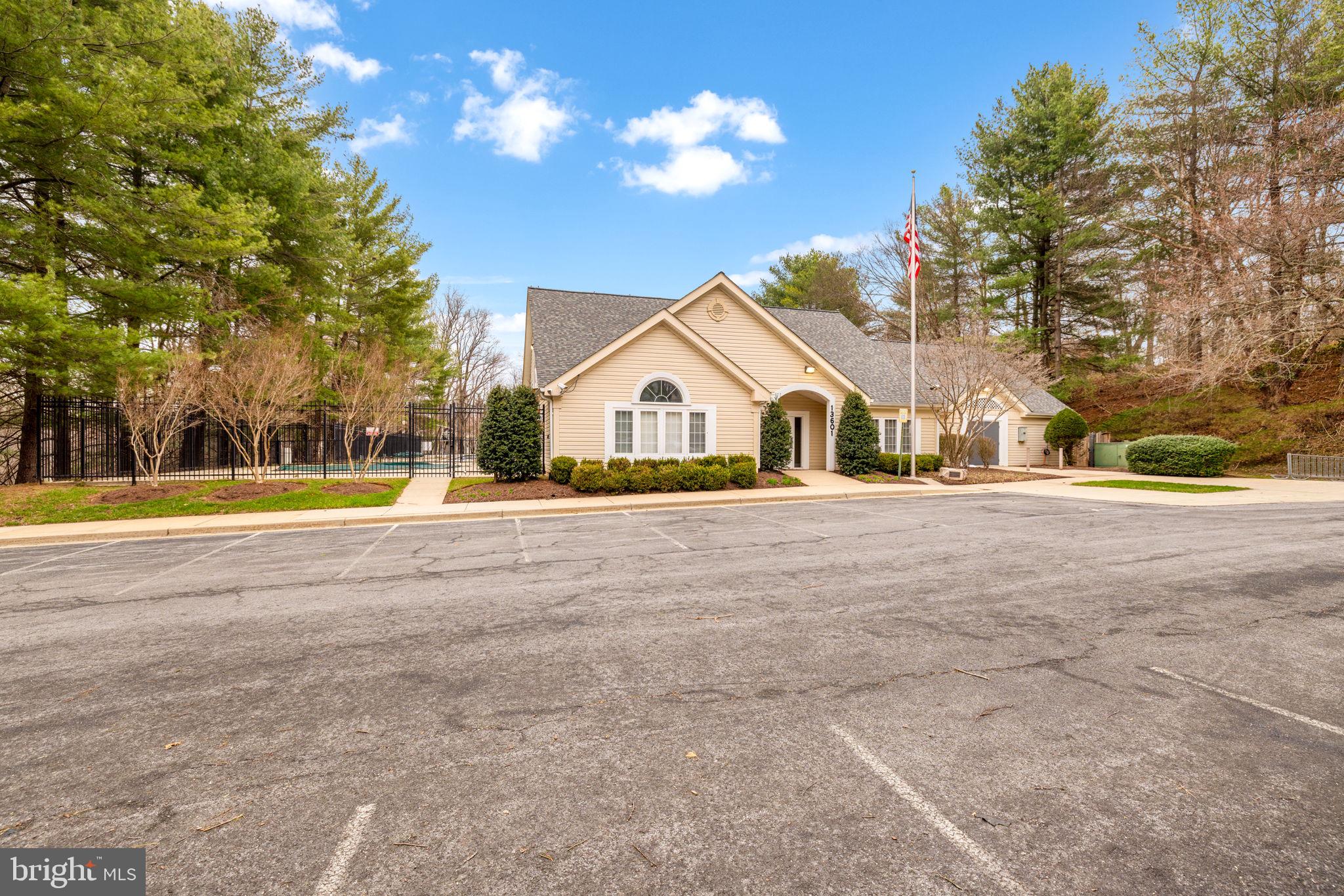 CHURCHILL TOWN SECTOR - Residential