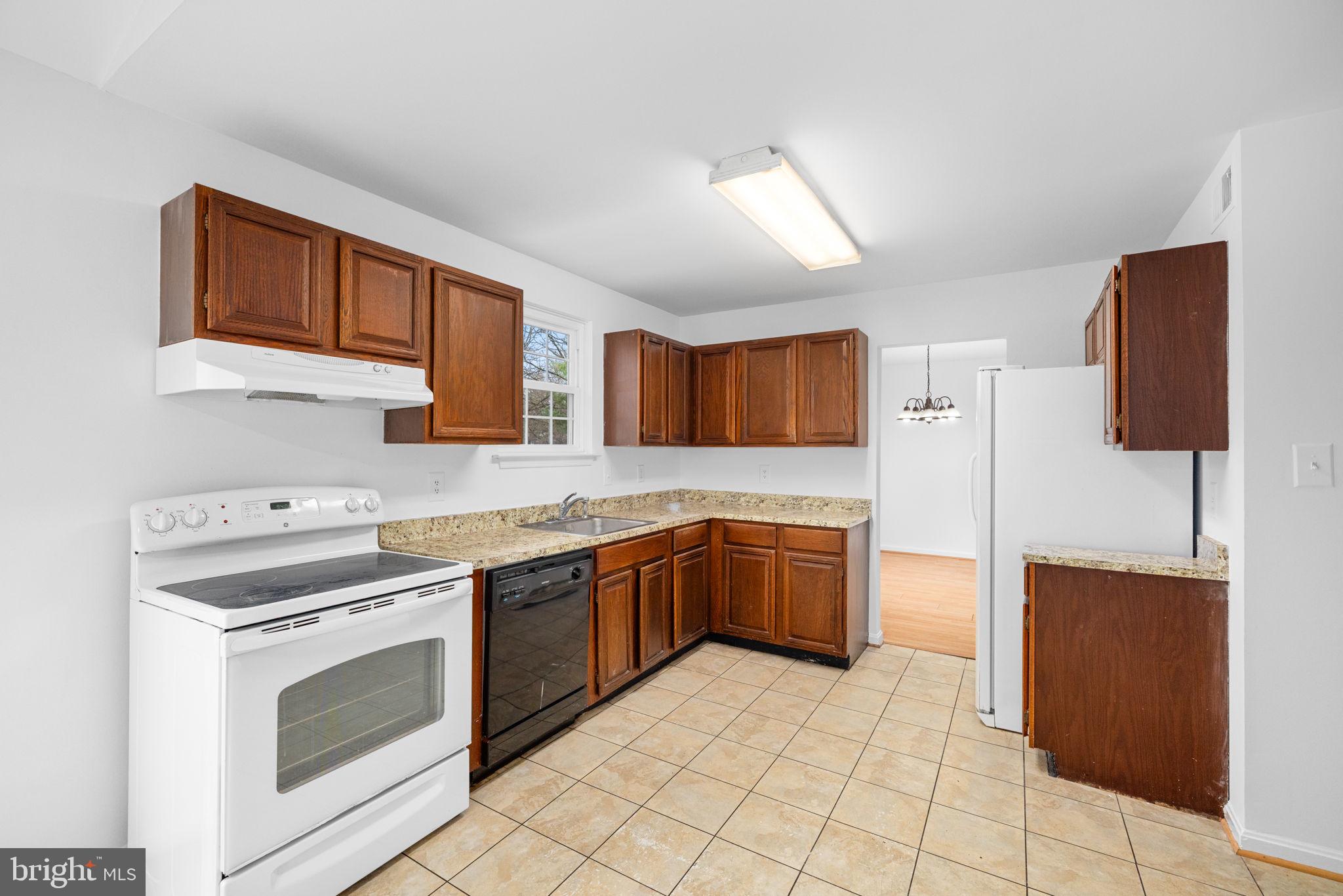 CHURCHILL TOWN SECTOR - Residential