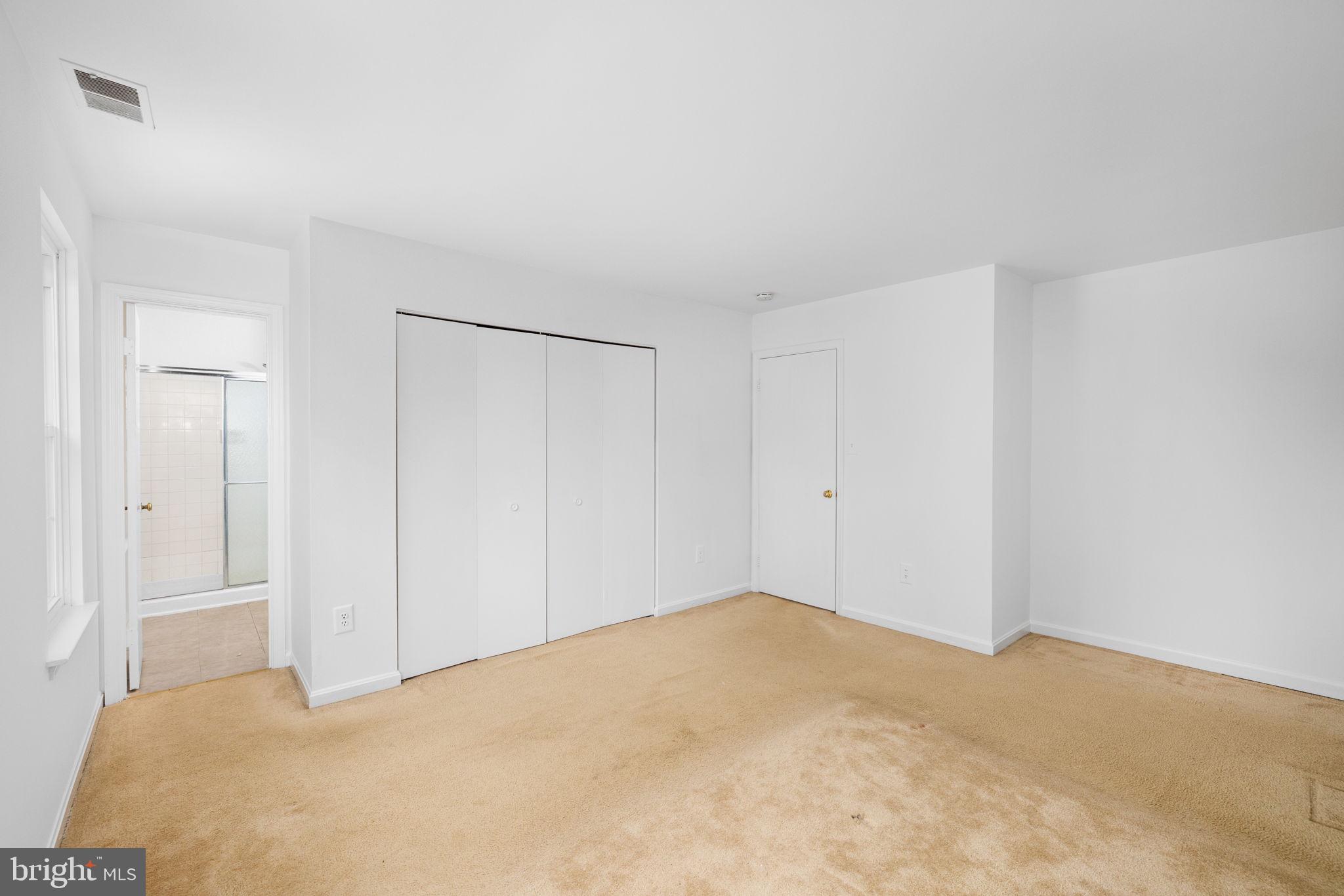 CHURCHILL TOWN SECTOR - Residential