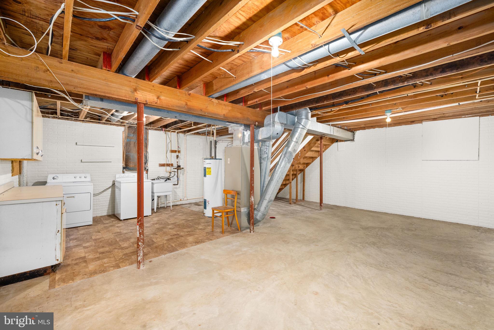 CHURCHILL TOWN SECTOR - Residential