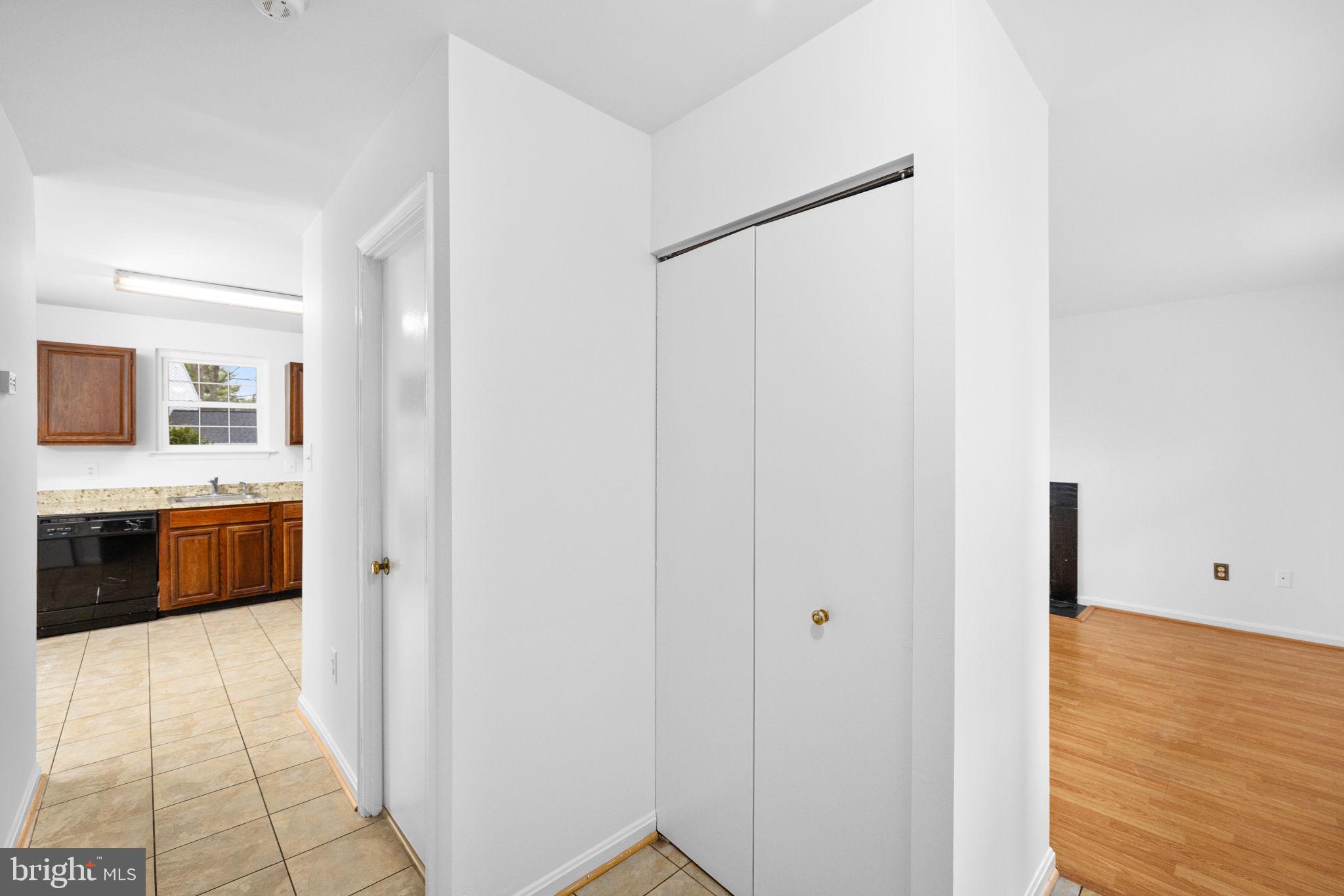 CHURCHILL TOWN SECTOR - Residential