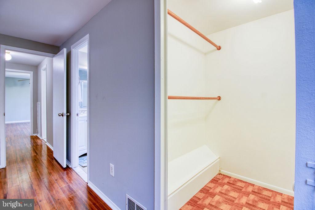 POINTER RIDGE - Residential