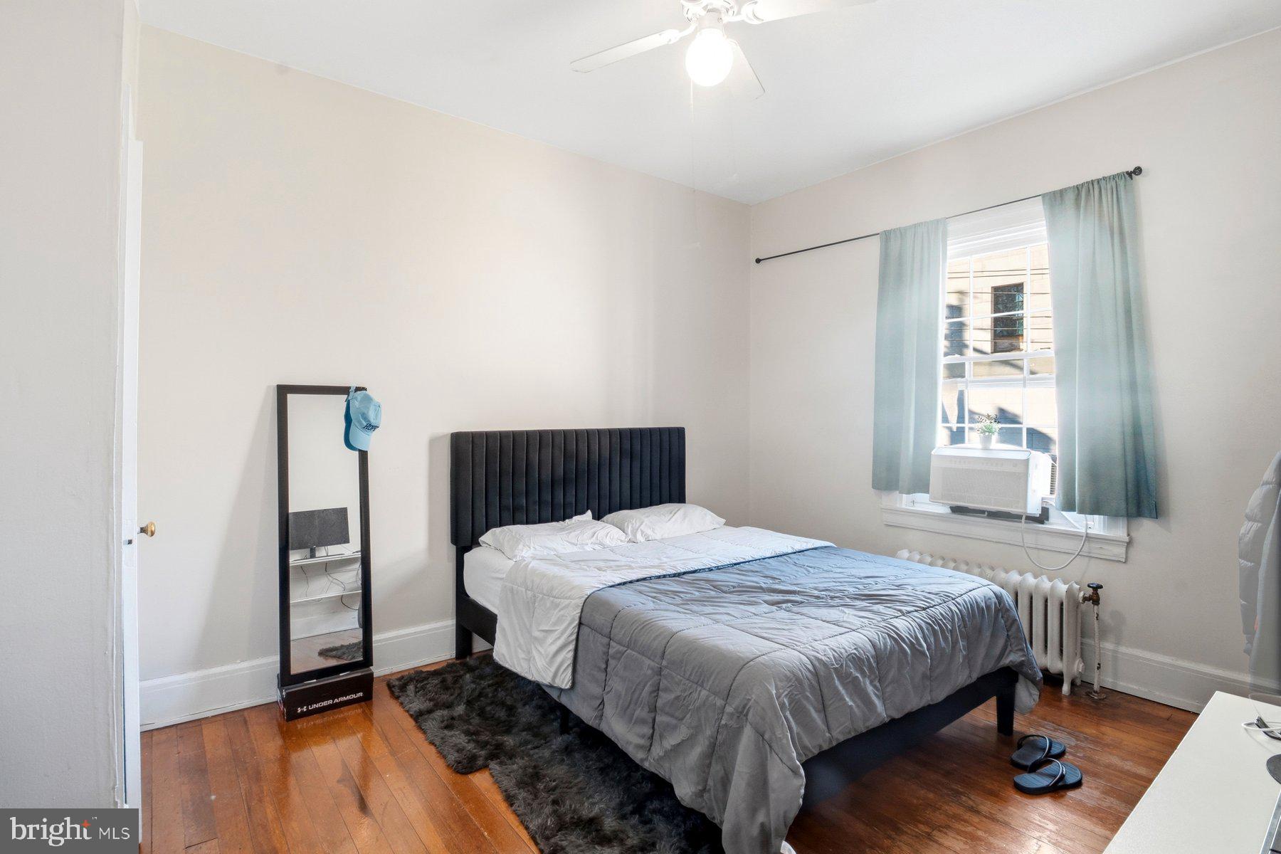 HAMILTON - Residential