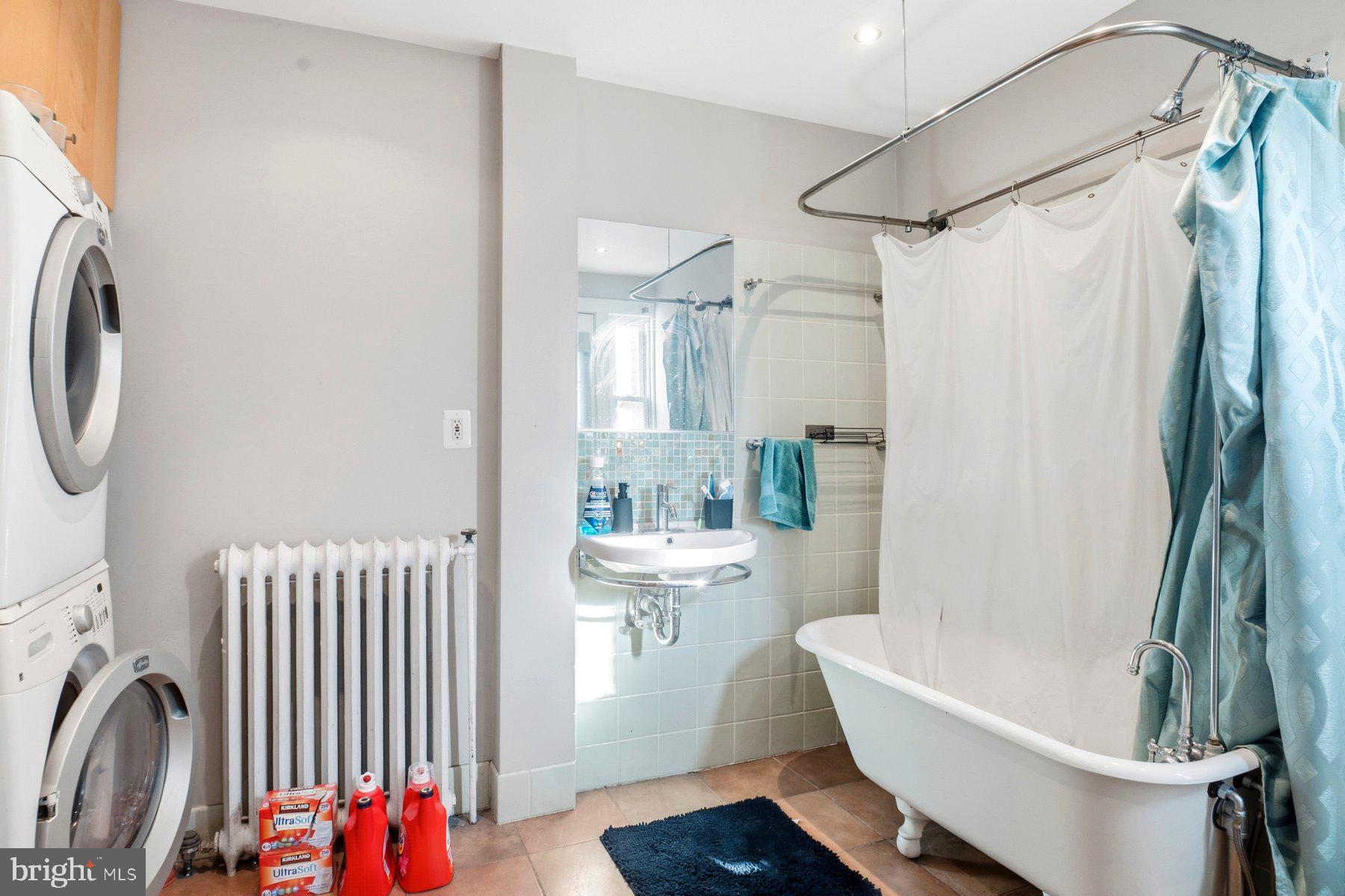 HAMILTON - Residential