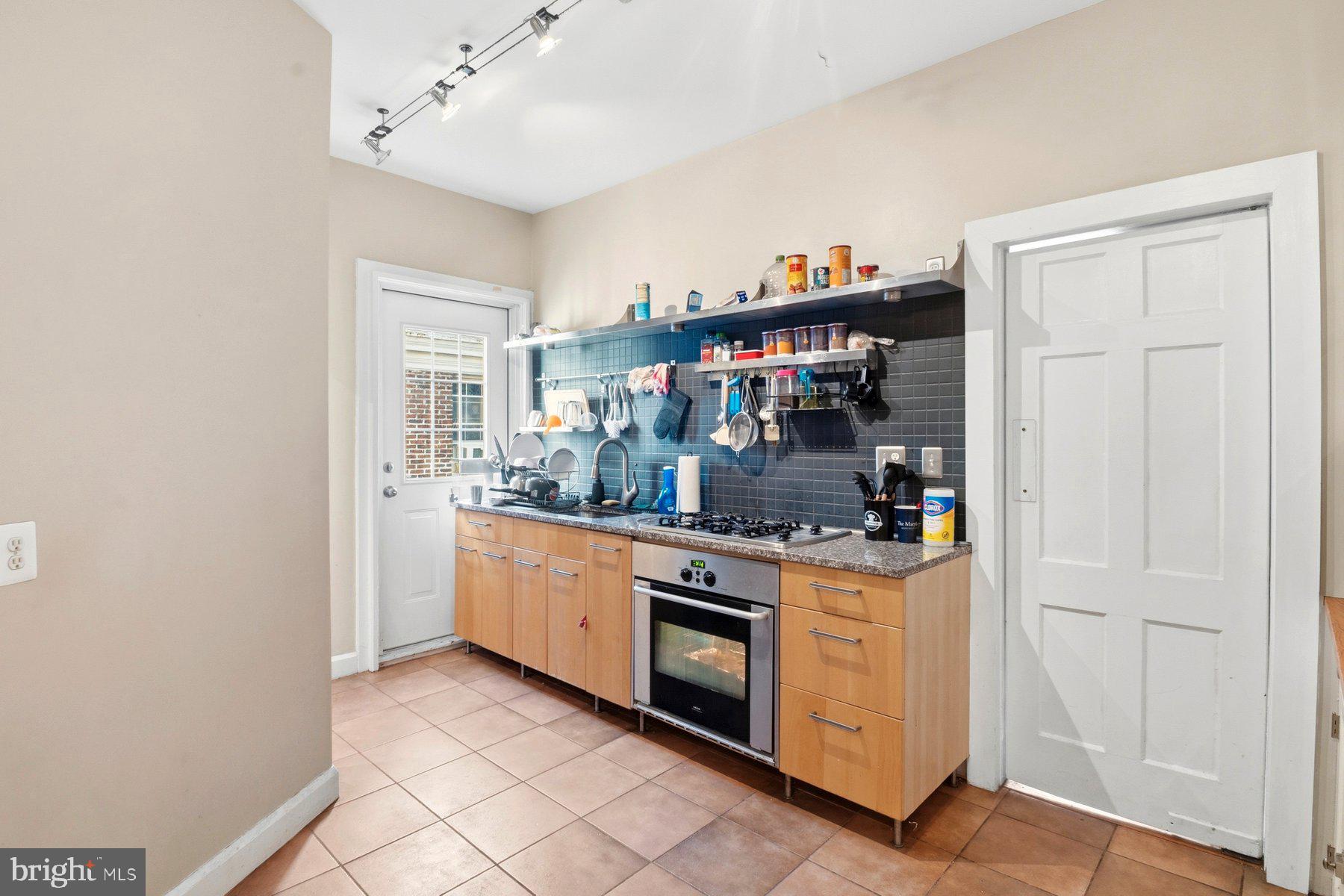 HAMILTON - Residential