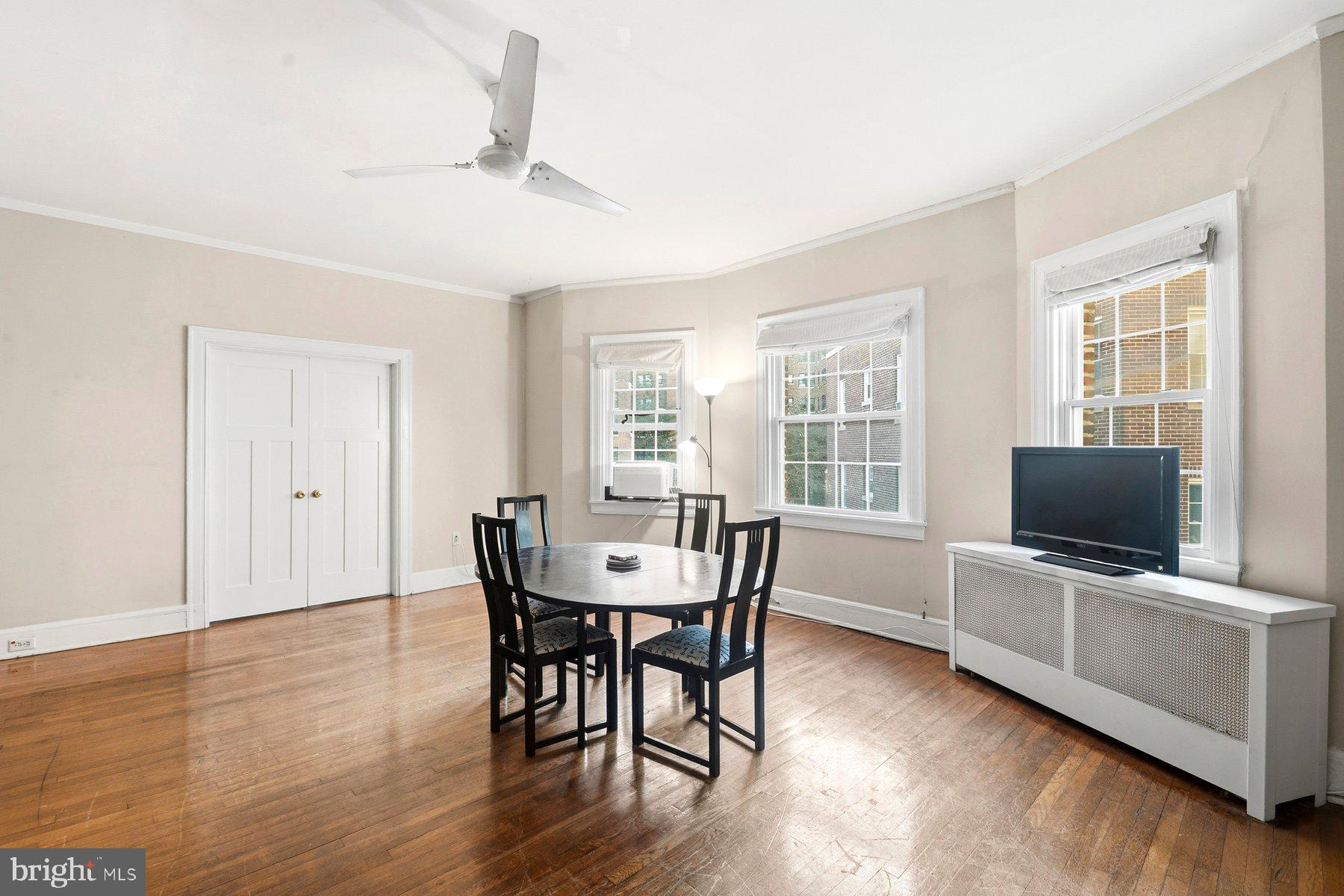 HAMILTON - Residential