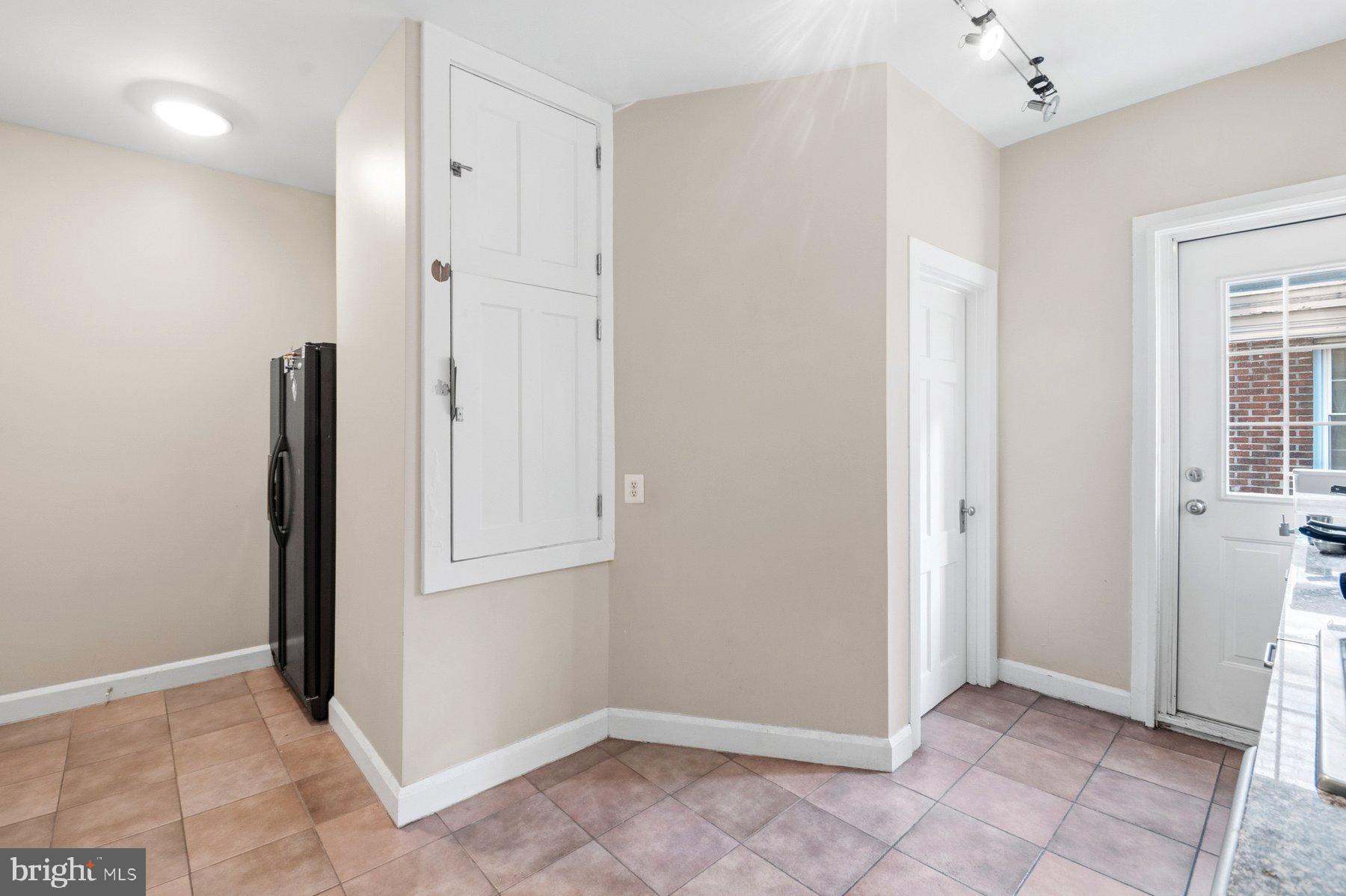 HAMILTON - Residential