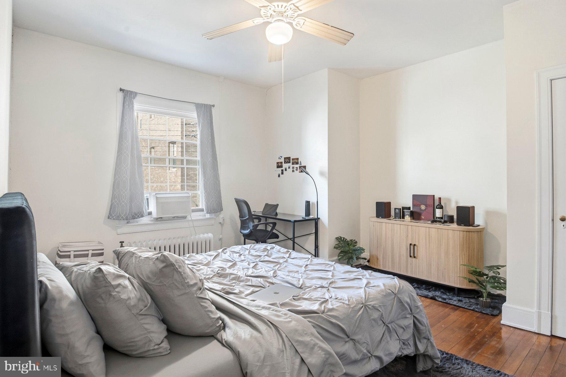 HAMILTON - Residential