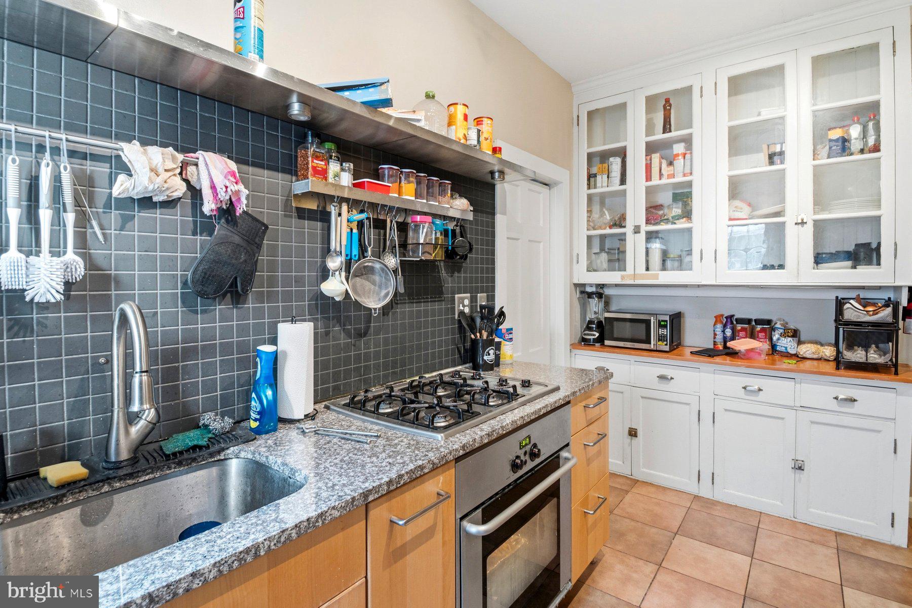 HAMILTON - Residential