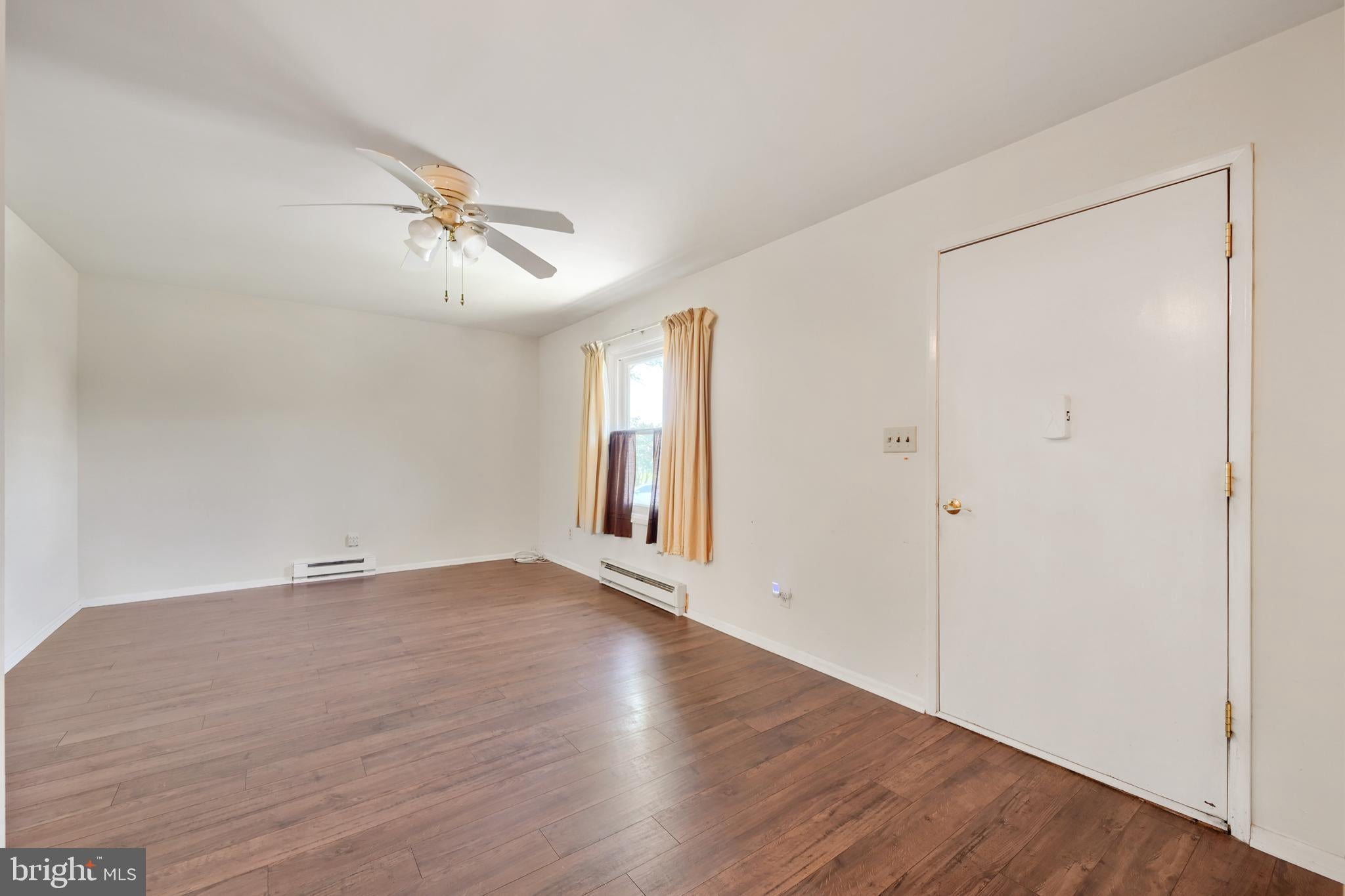 523 ECKHART DRIVE