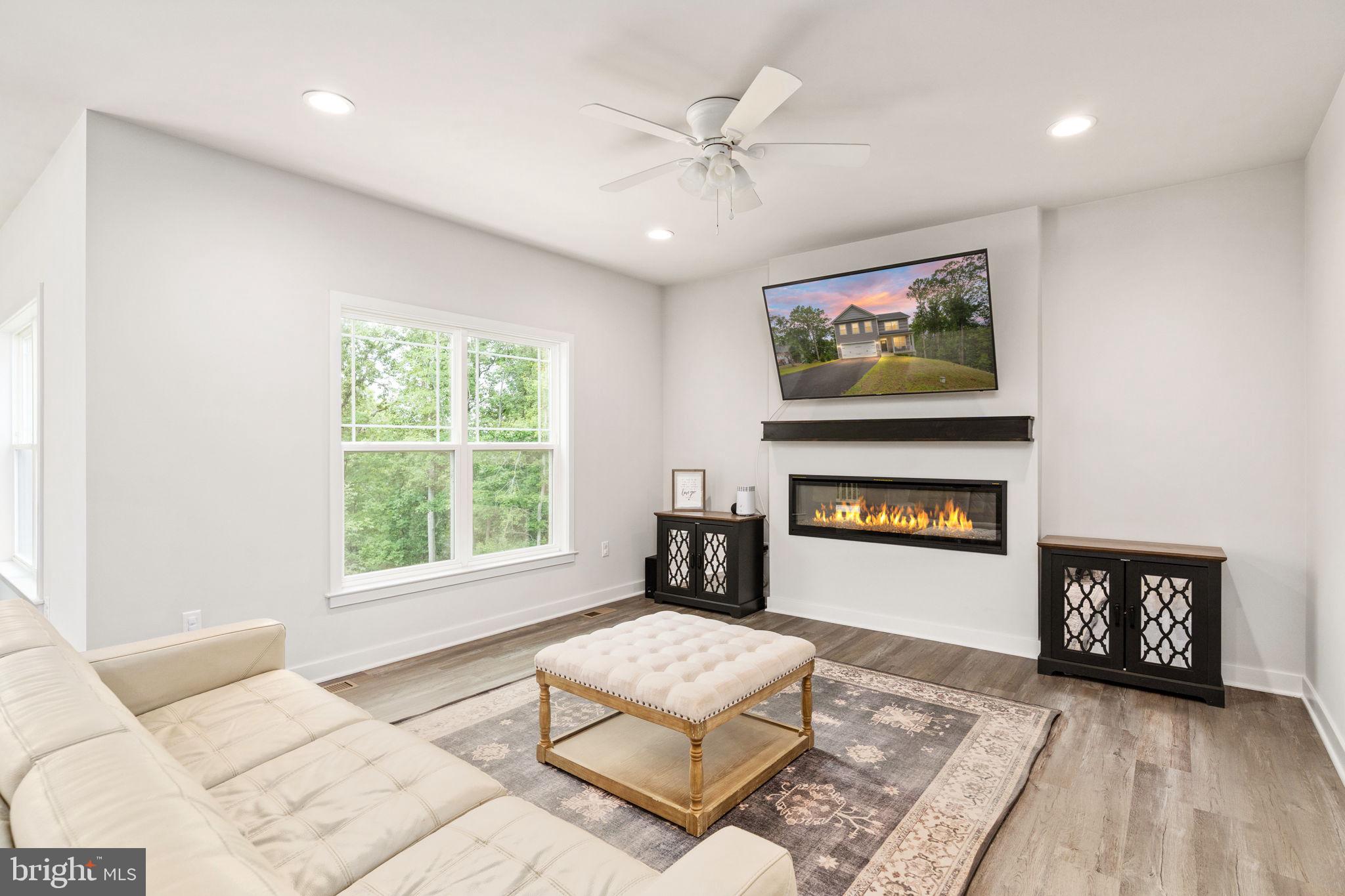 AQUIA BAY ESTATES - Residential