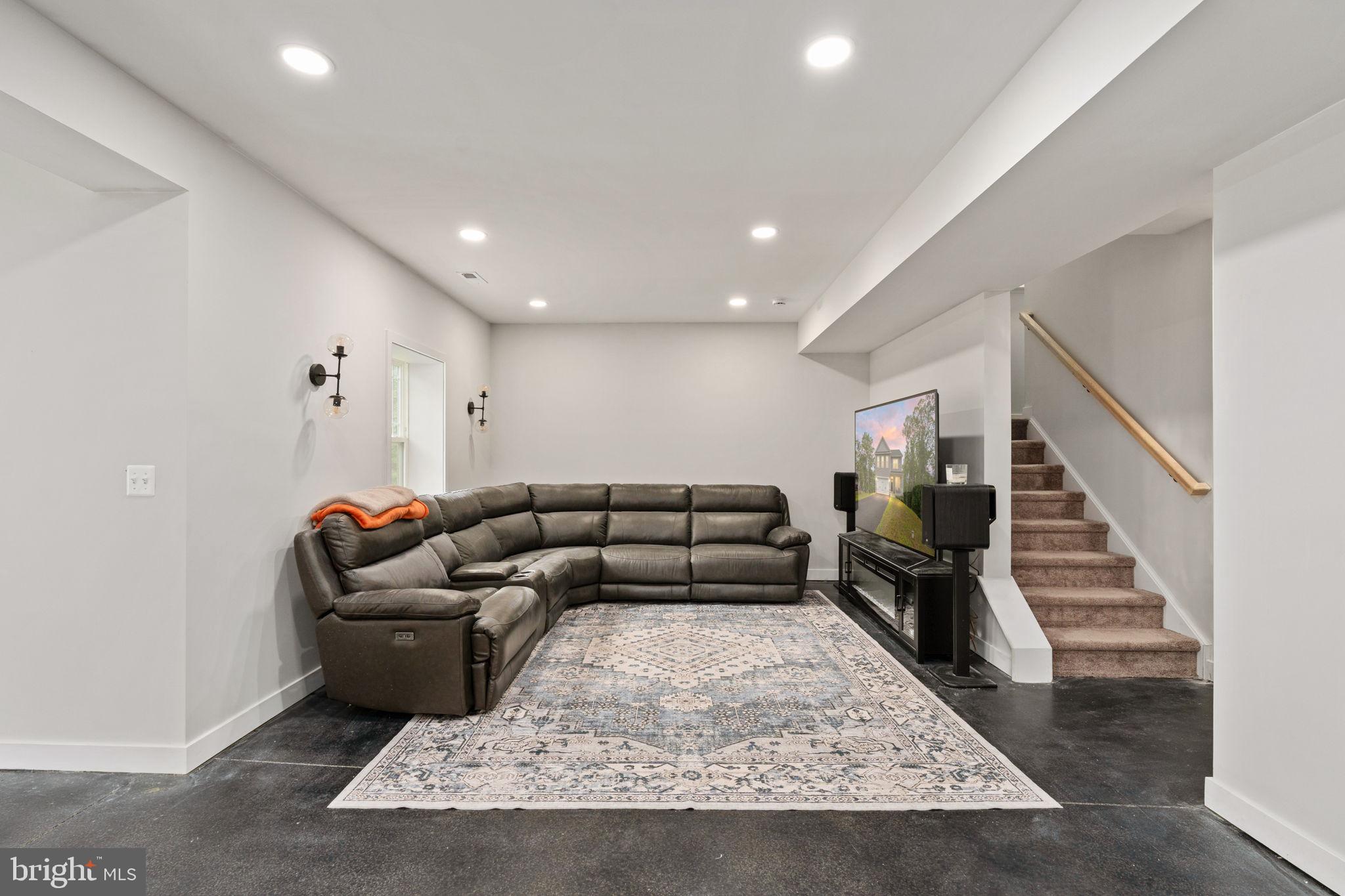 AQUIA BAY ESTATES - Residential