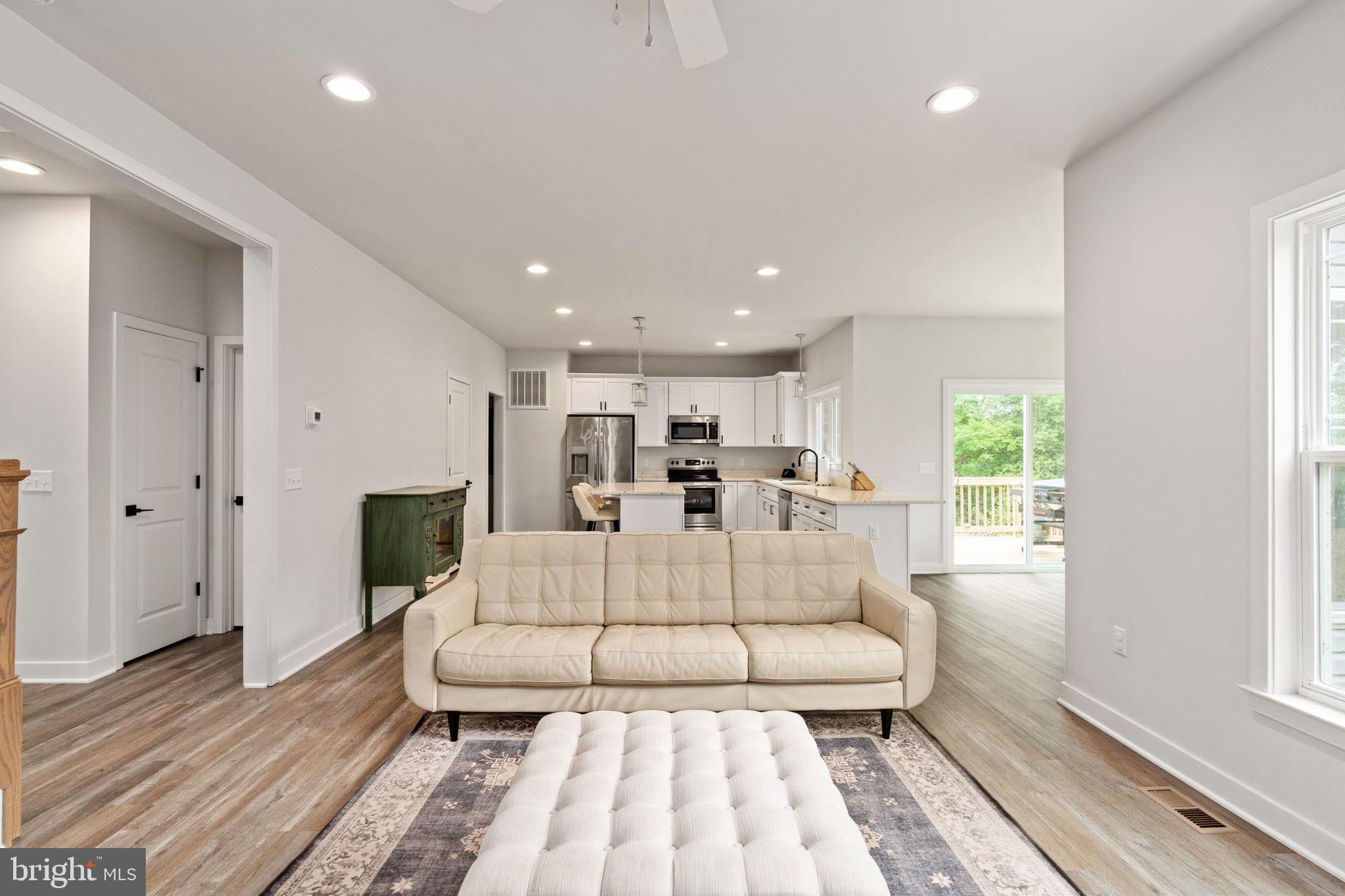 AQUIA BAY ESTATES - Residential