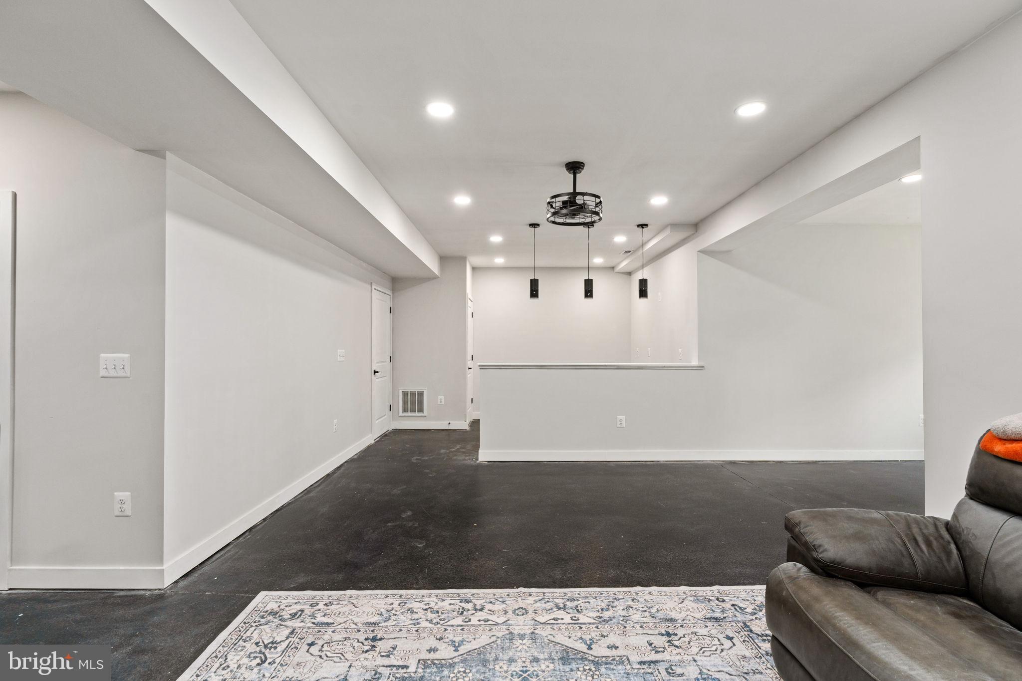 AQUIA BAY ESTATES - Residential