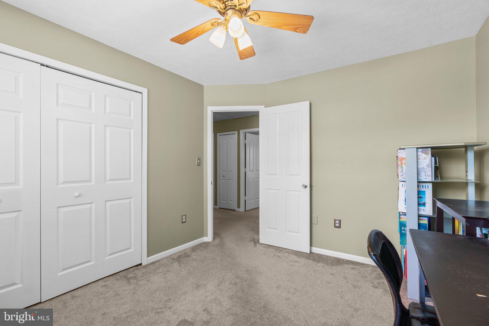 THE PROVINCES - Residential