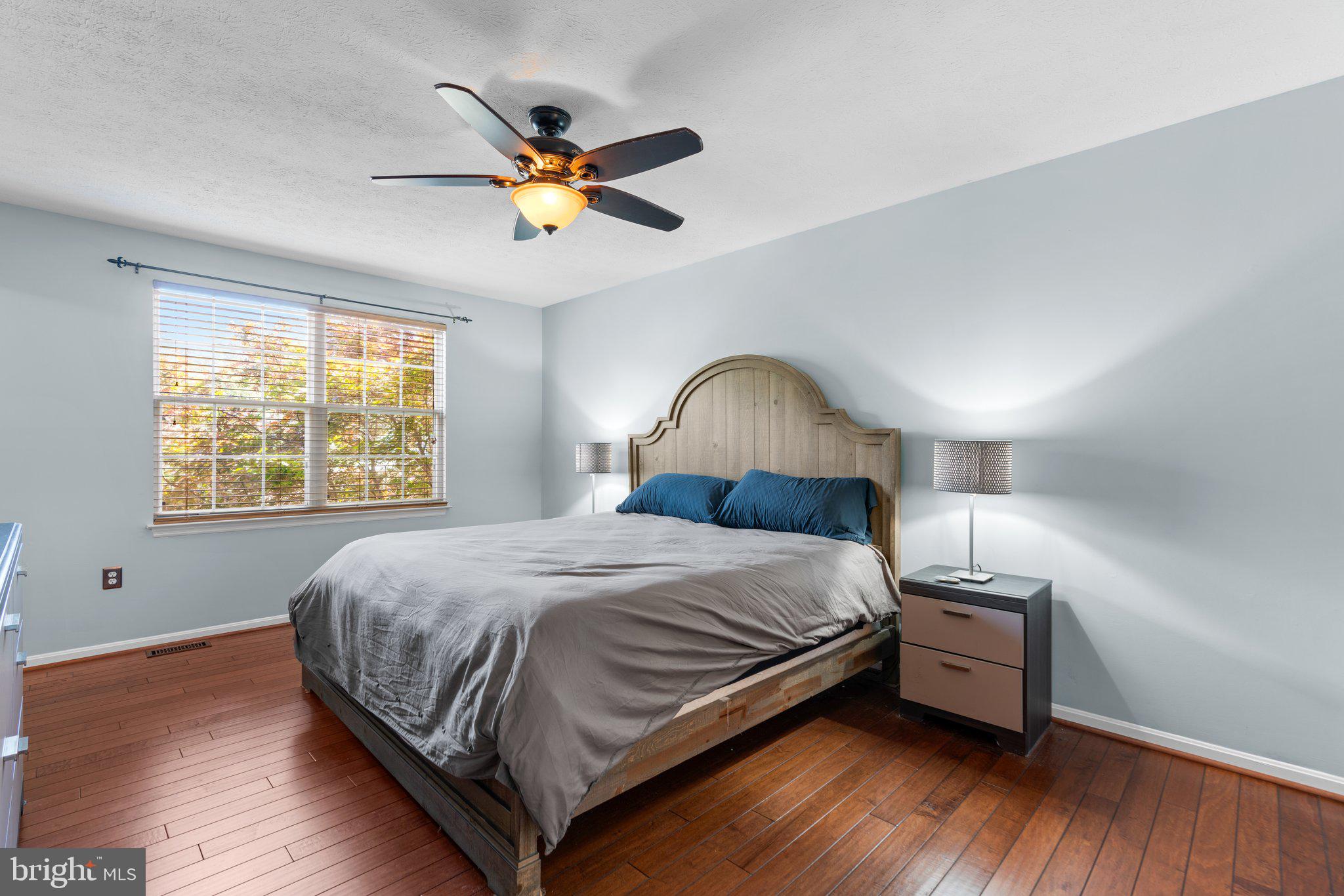 THE PROVINCES - Residential