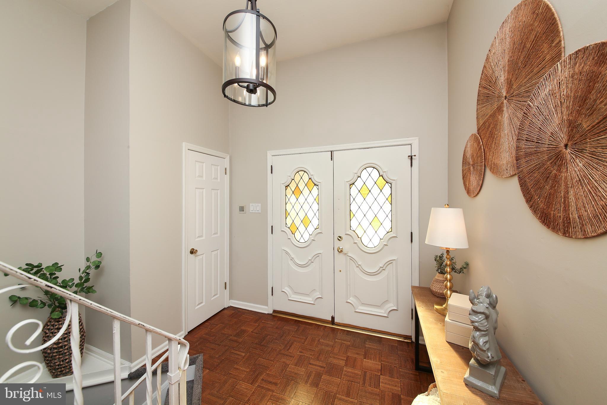 237 FROG HOLLOW ROAD