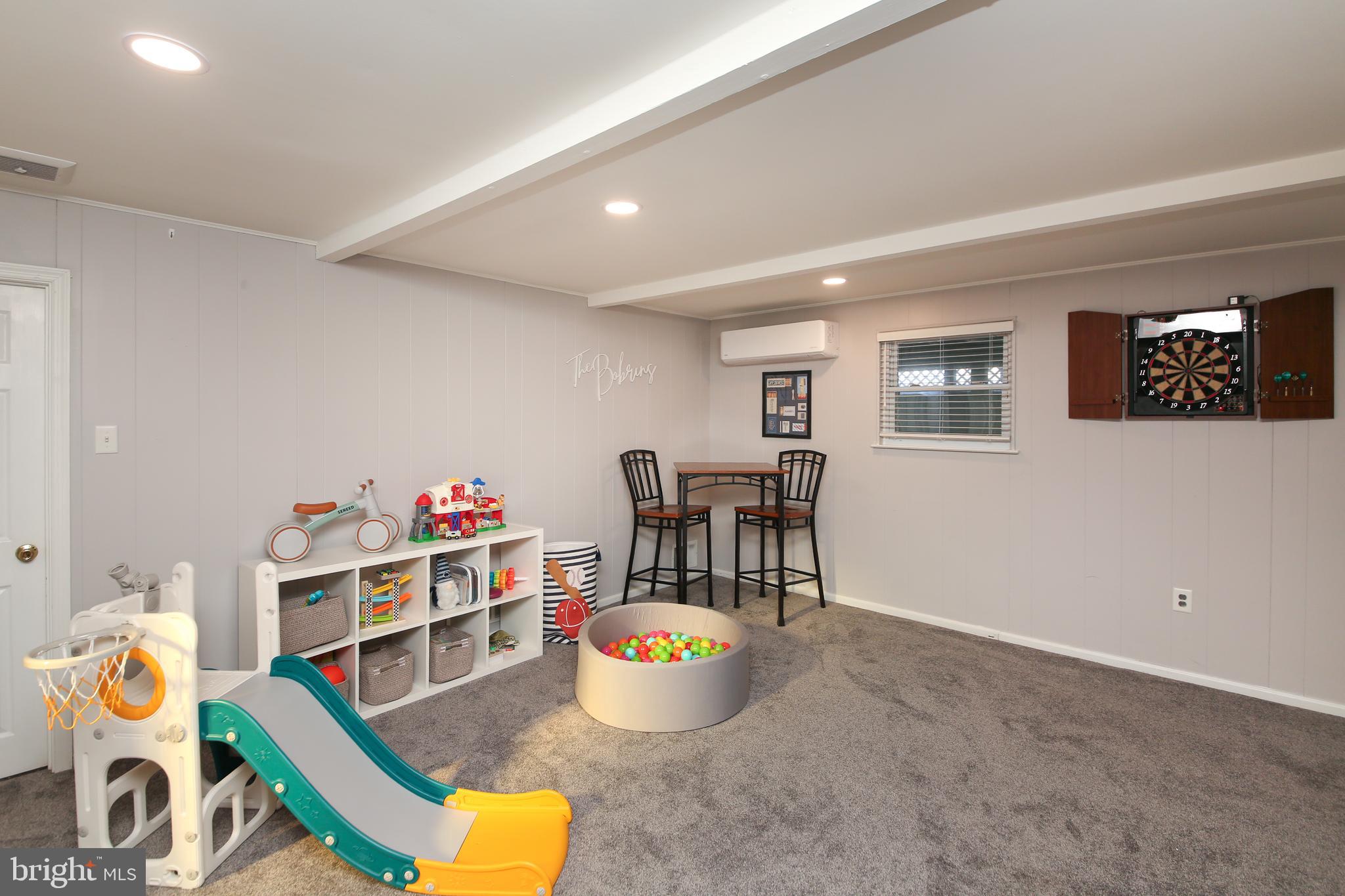 ORCHARD HILL - Residential