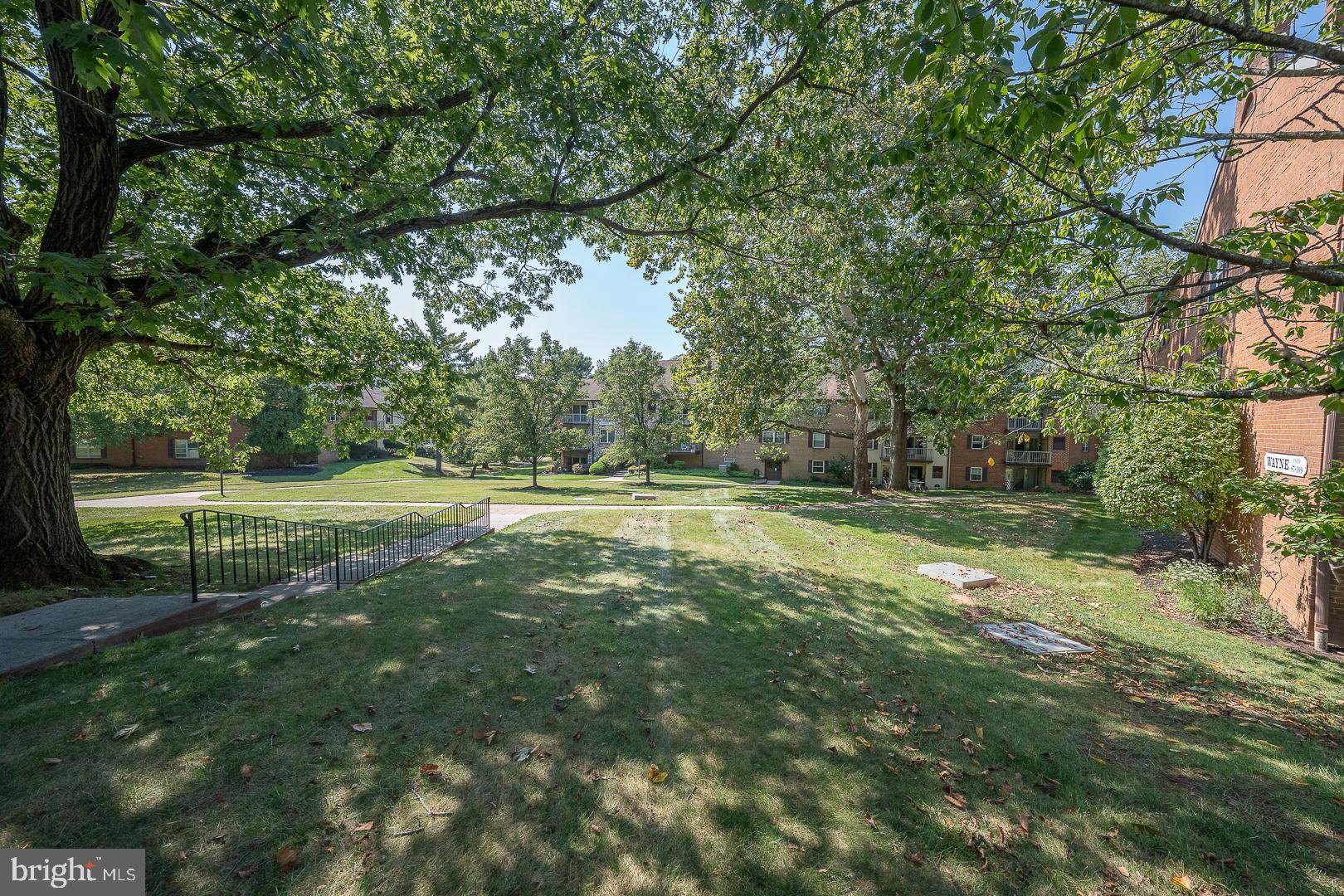 GLENHARDIE - Residential Lease