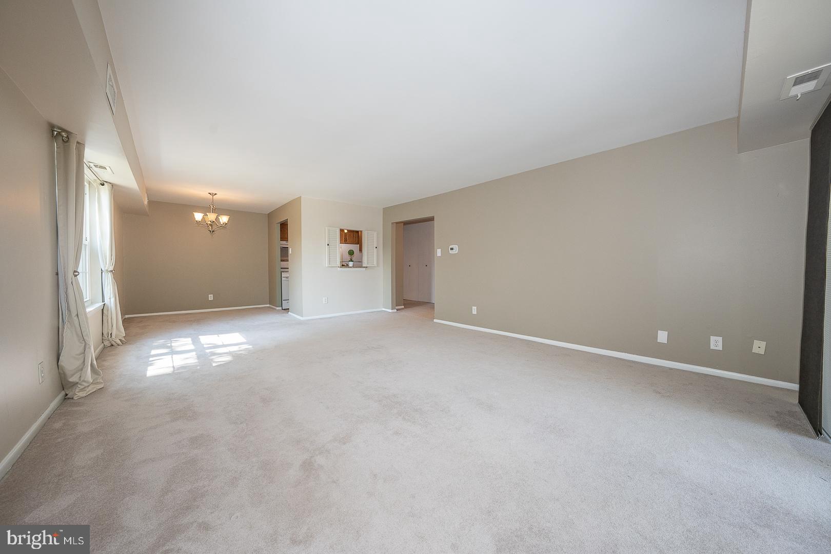 GLENHARDIE - Residential Lease