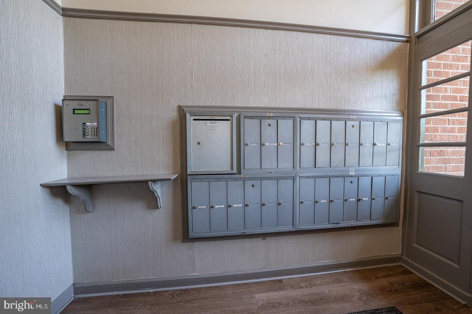 GLENHARDIE - Residential Lease