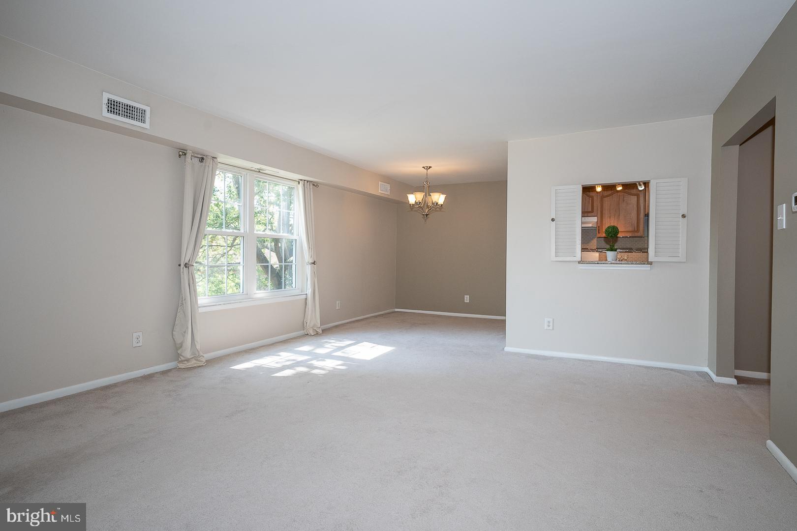 GLENHARDIE - Residential Lease