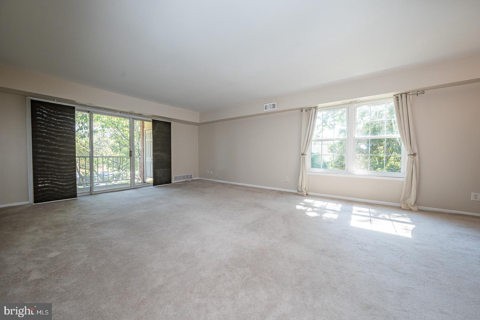 GLENHARDIE - Residential Lease